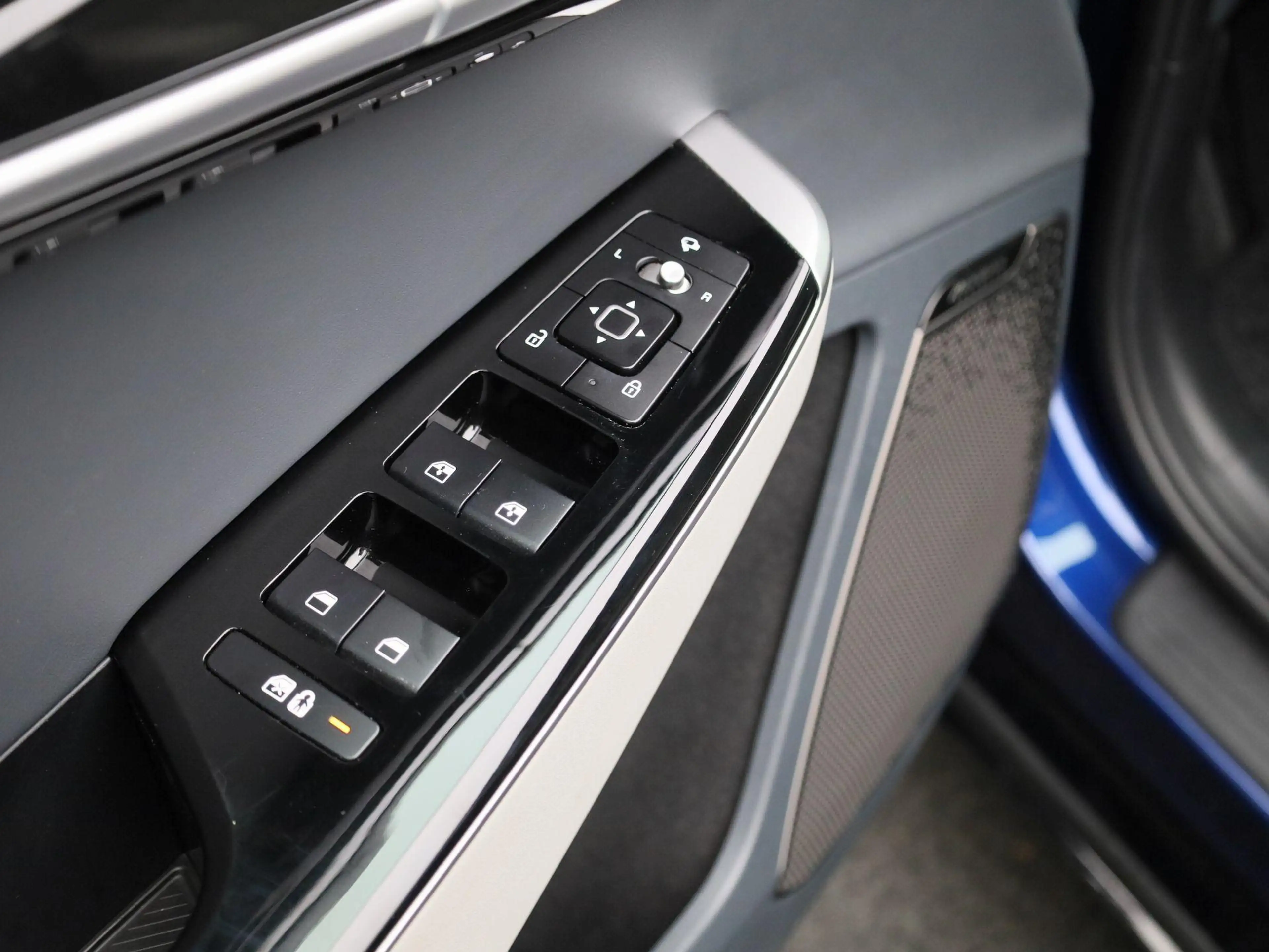 Kia EV6 BEV 77,4 kWH Pace HEAD-UP DISPLAY | MERIDIAN | ZET — photo 32