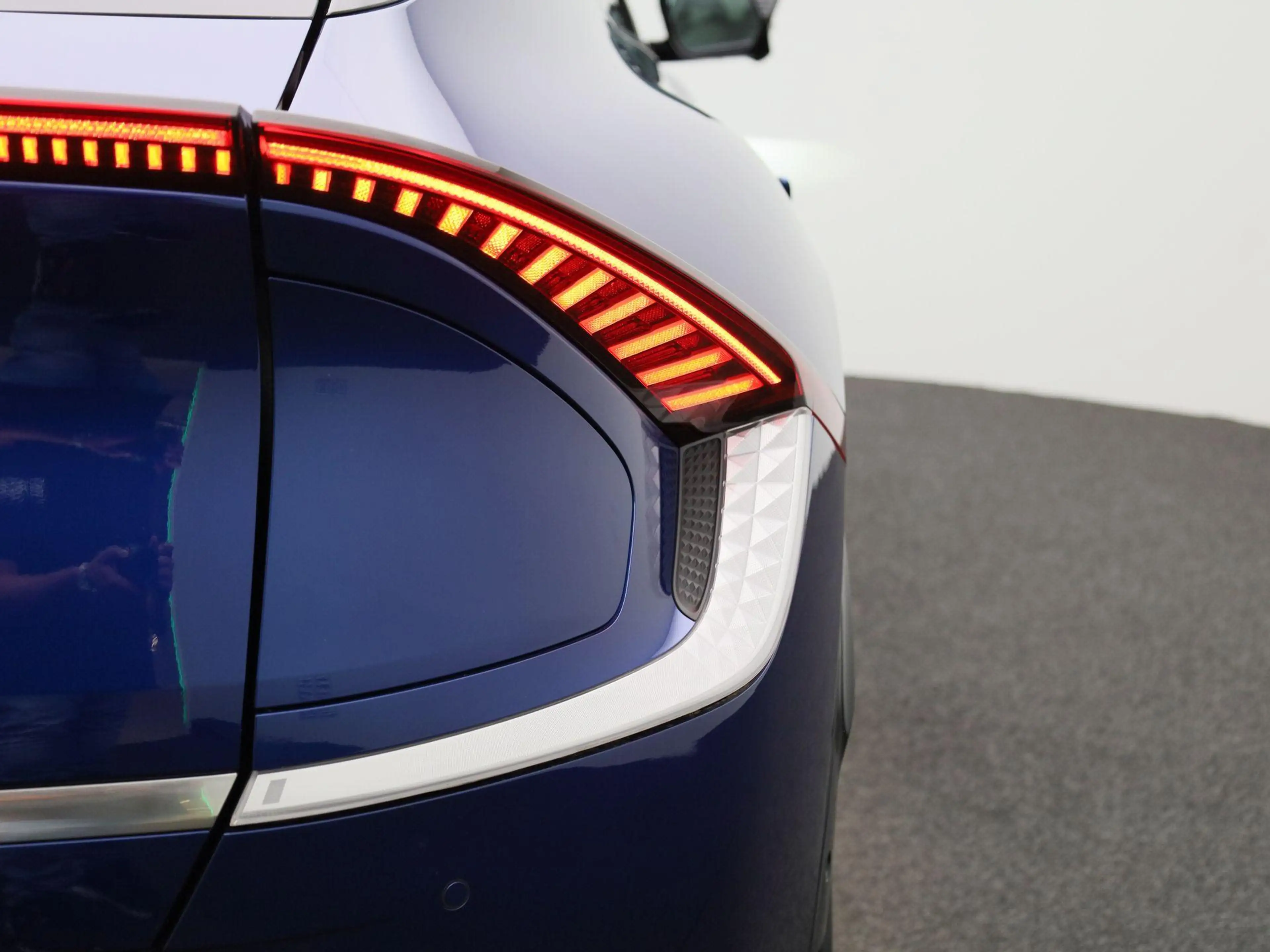Kia EV6 BEV 77,4 kWH Pace HEAD-UP DISPLAY | MERIDIAN | ZET — photo 43