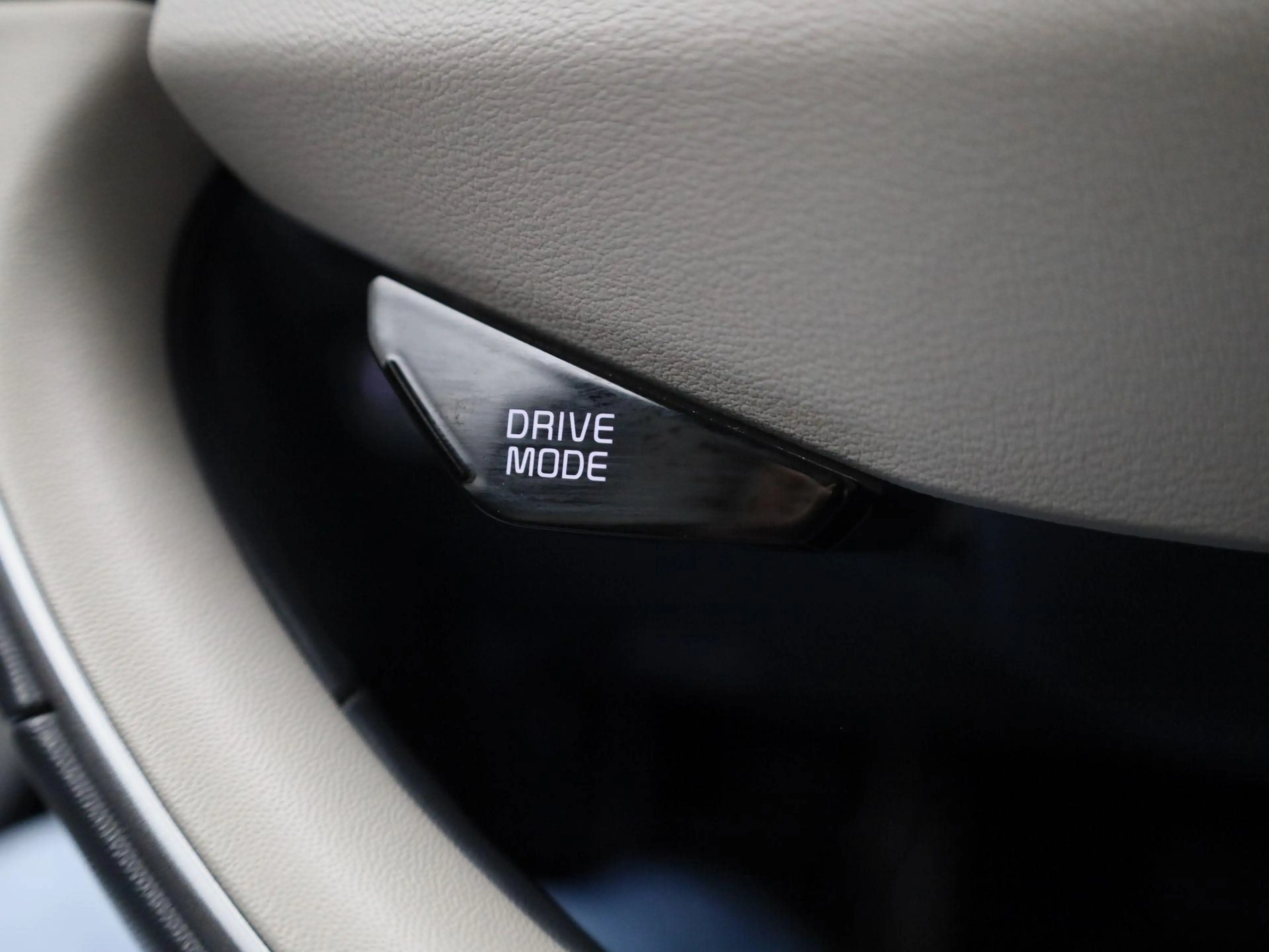 Kia EV6 BEV 77,4 kWH Pace HEAD-UP DISPLAY | MERIDIAN | ZET — photo 28