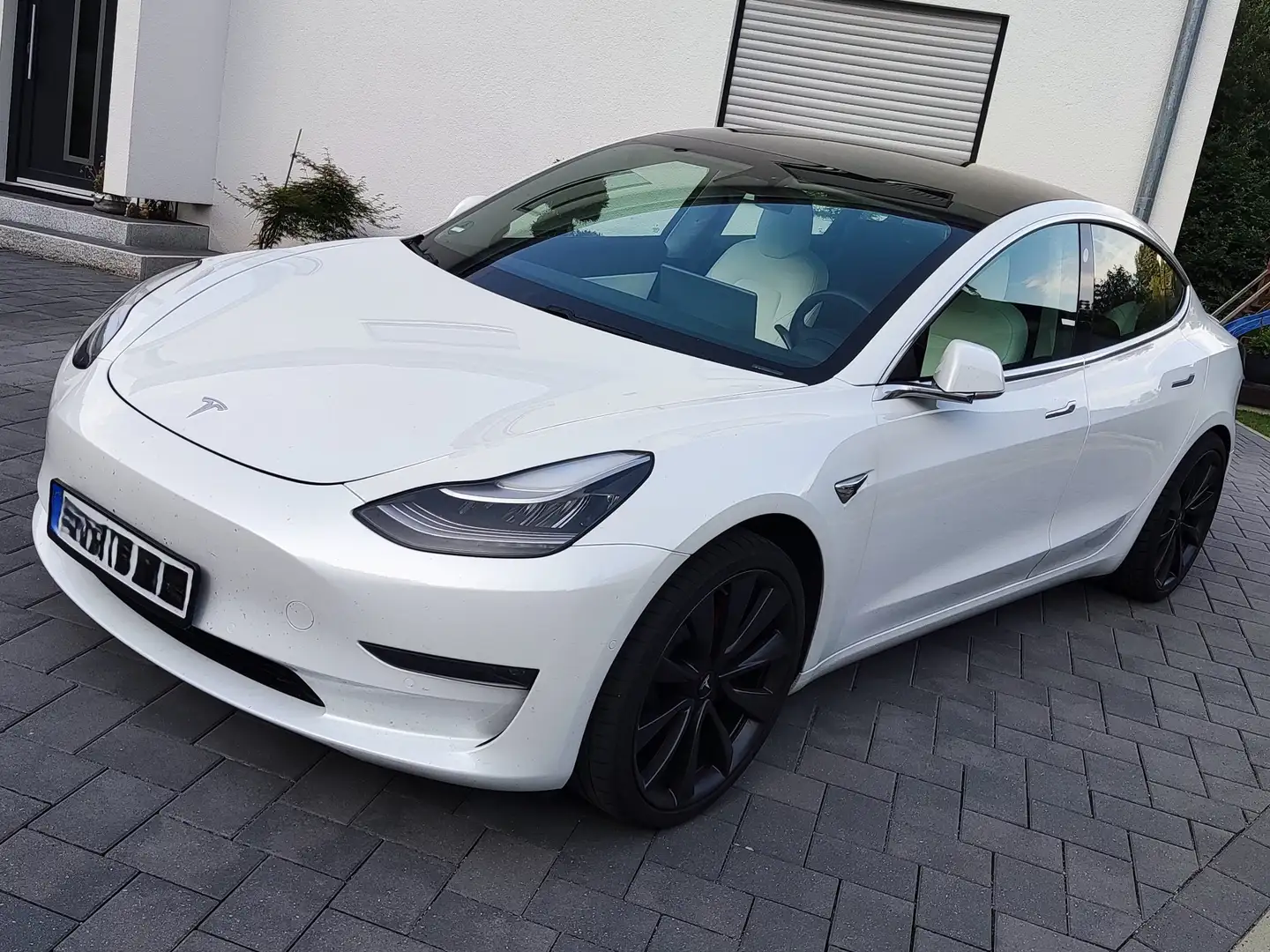Tesla Model 3 Model 3 Allradantrieb Dual Motor Performance Weiß - 1