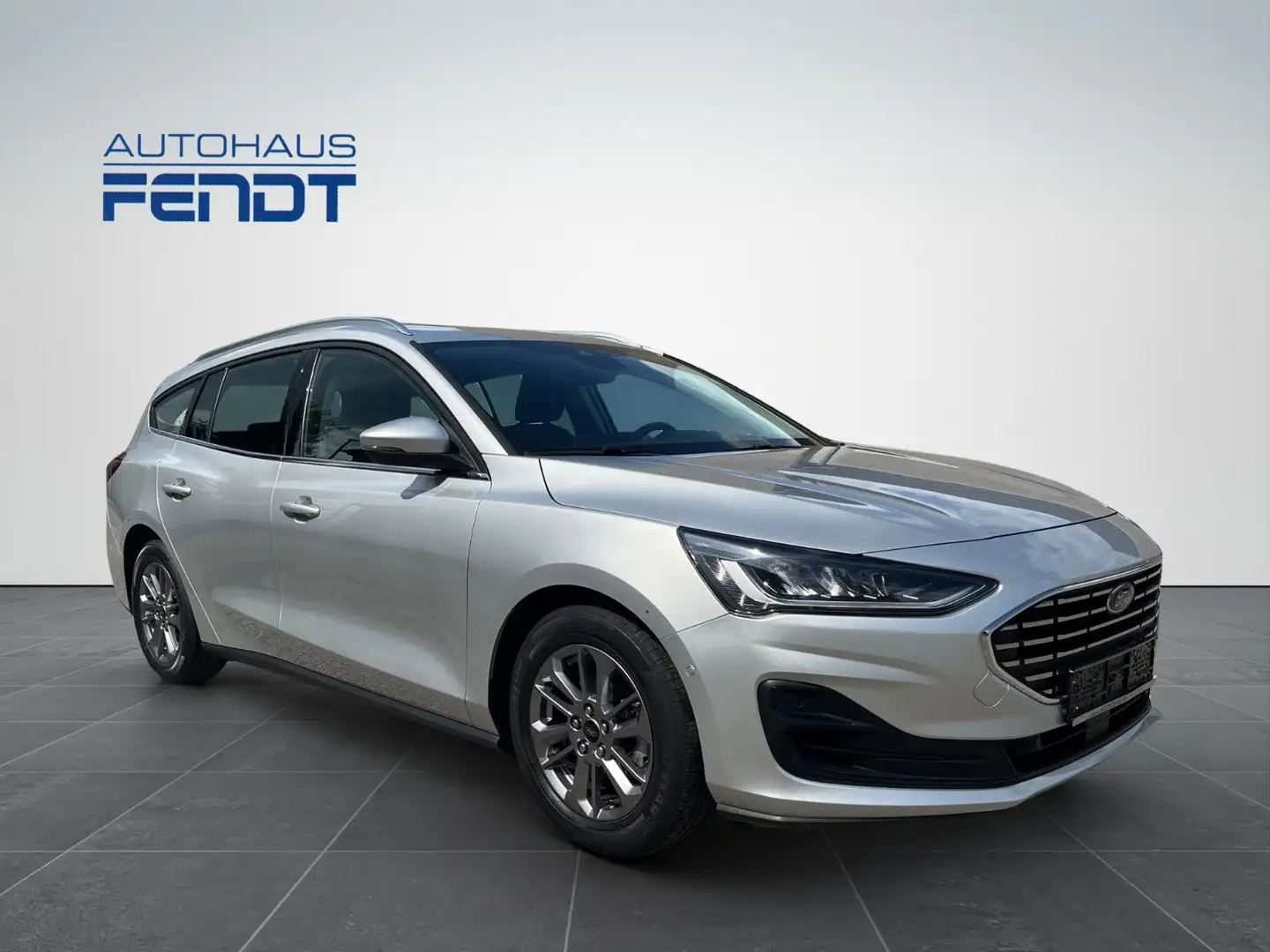 Ford Focus Turnier 1,5D Tita. Family-Paket3 AGR-Sitze Silber - 2