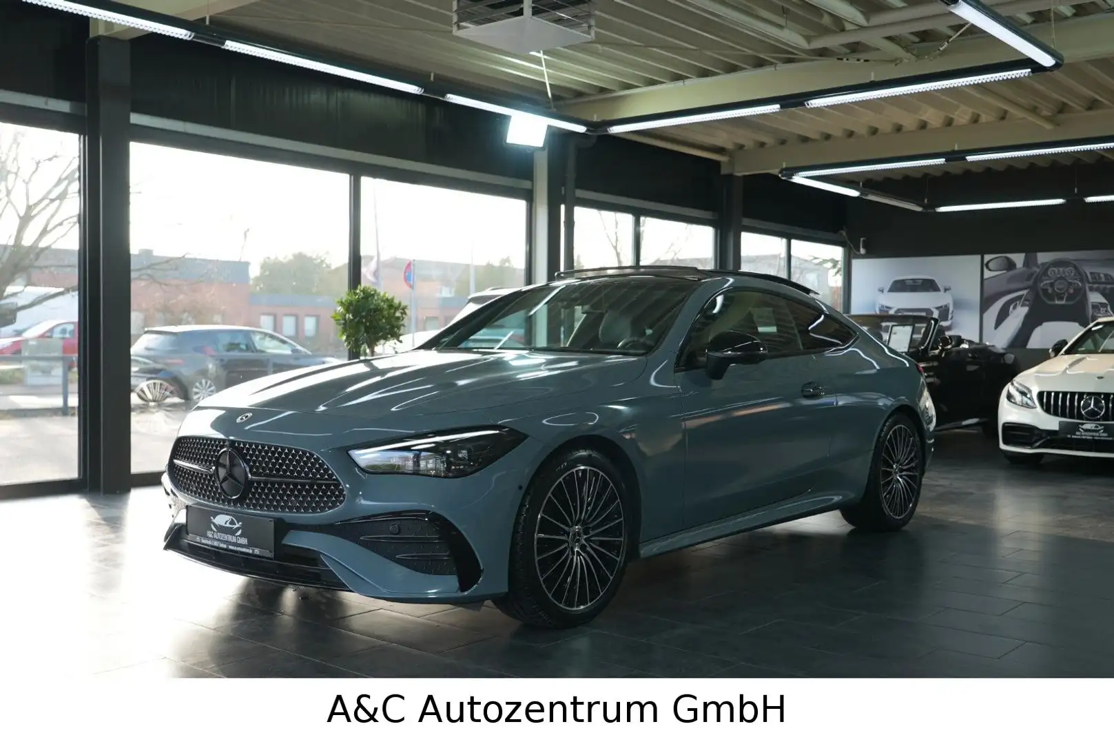 Mercedes-Benz CLE 300 4Matic AMG Line Premium Noir - 1