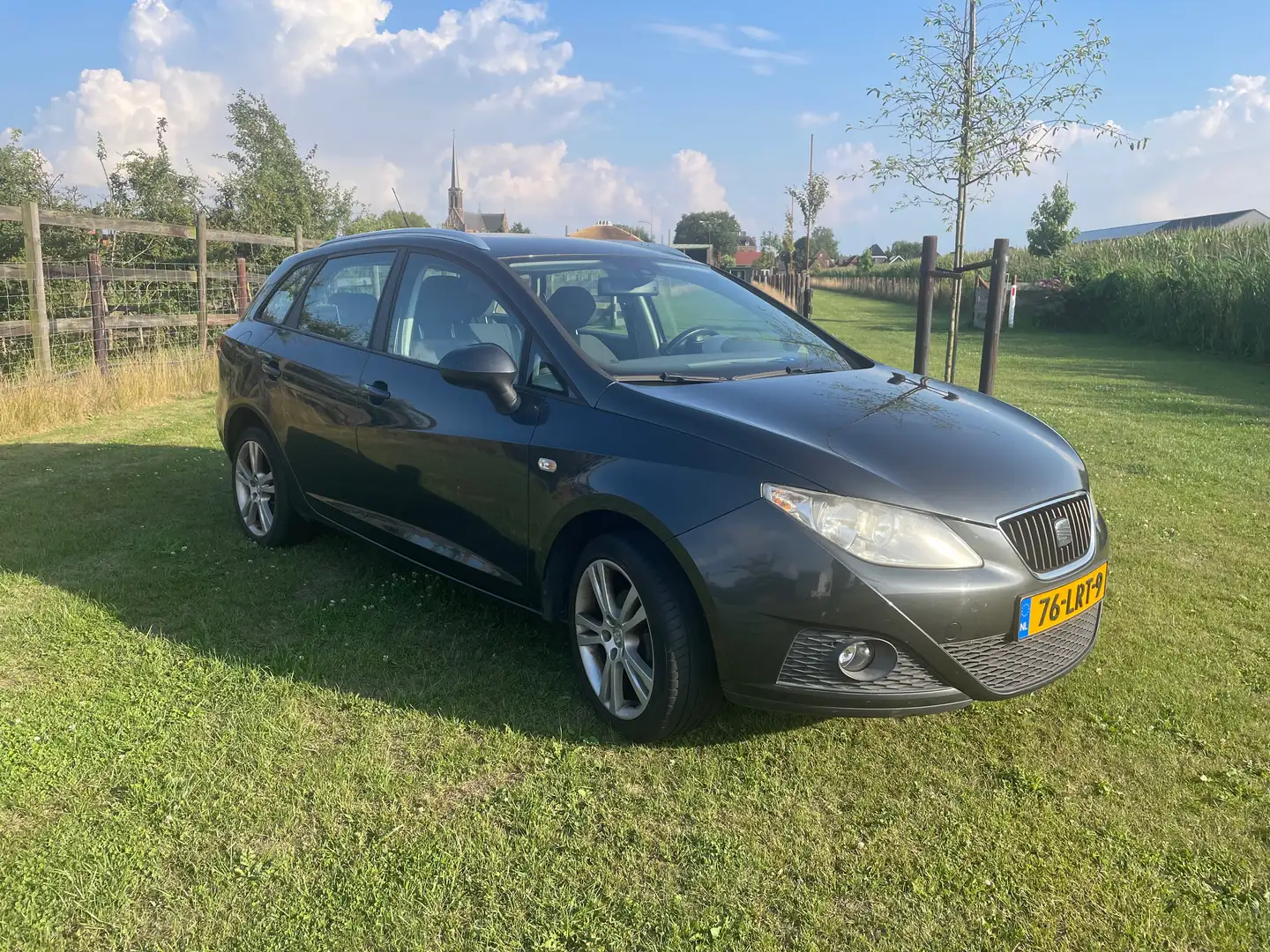 SEAT Ibiza ST 1.4 Reference Apple/Android Carplay Grijs - 1