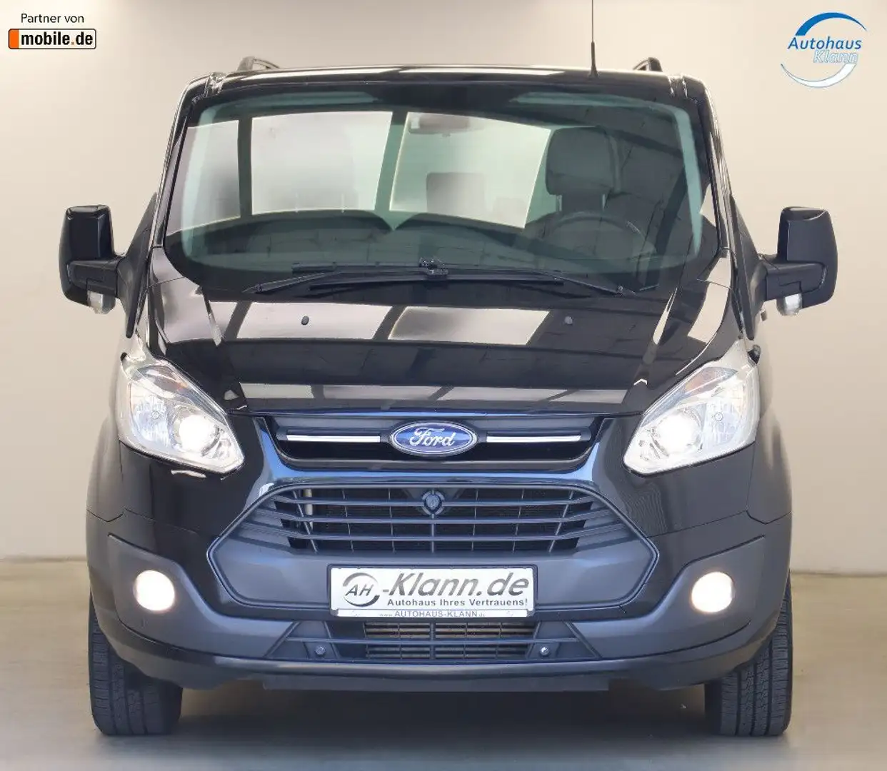 Ford Tourneo Custom 2.2 TDCi 155PS Titanium 8Sitzer Negro - 2