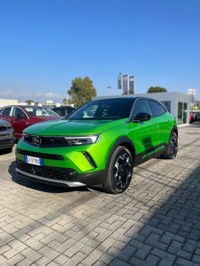 Opel Mokka-E Ultimate Verde - 1