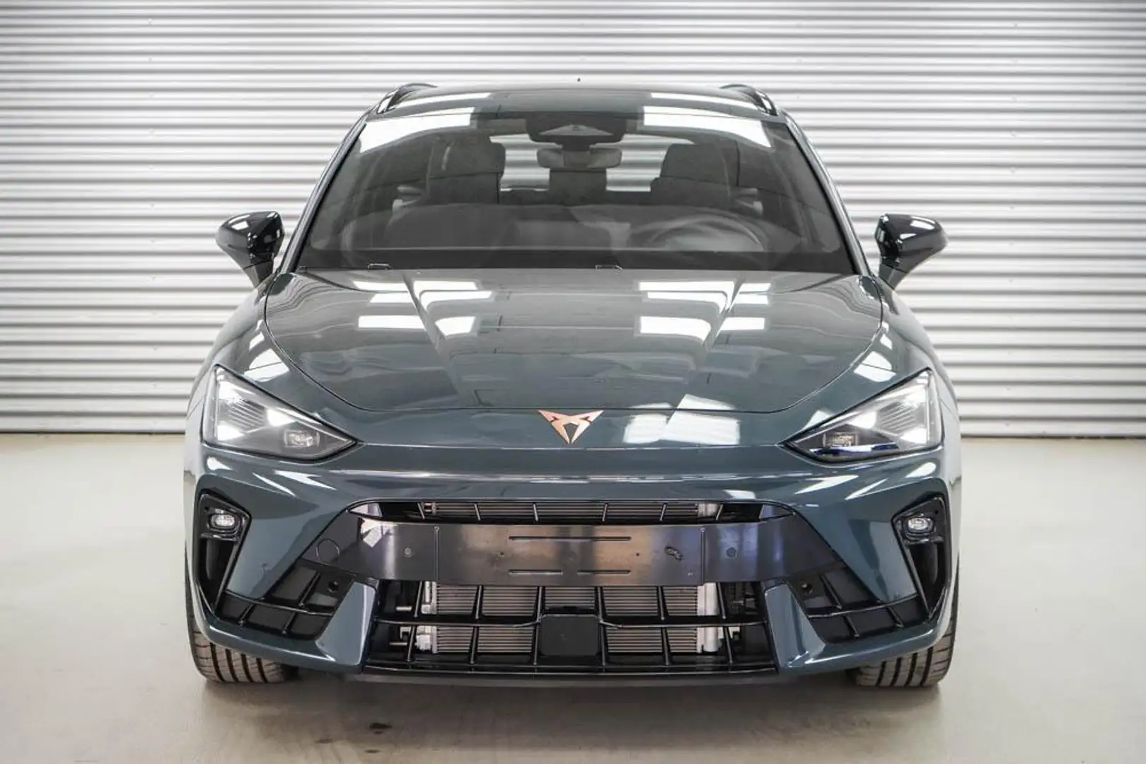 CUPRA Leon Sportstourer ST 2,0 TSI DSG 4x4 - LAGER 150 kW ... Blau - 2
