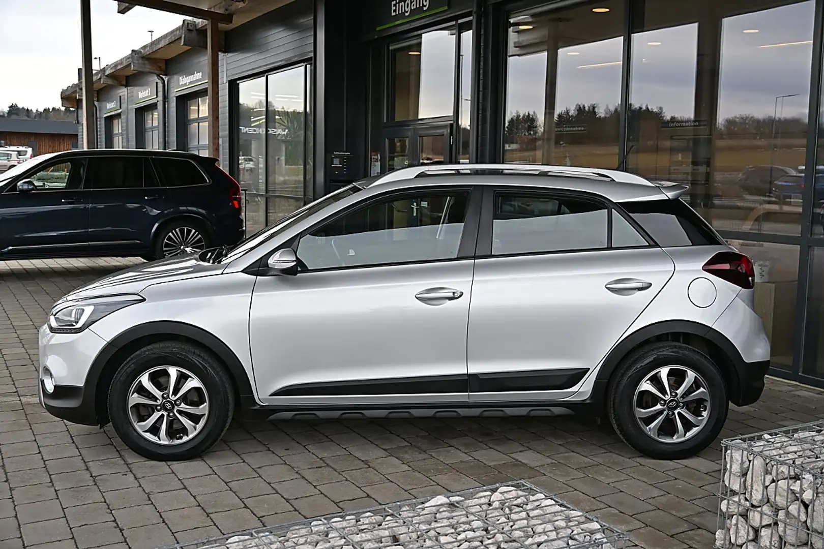 Hyundai i20 Active 1,0 T-GDI Level 3 Lenkradheizung, Sitzhe... Grau - 2