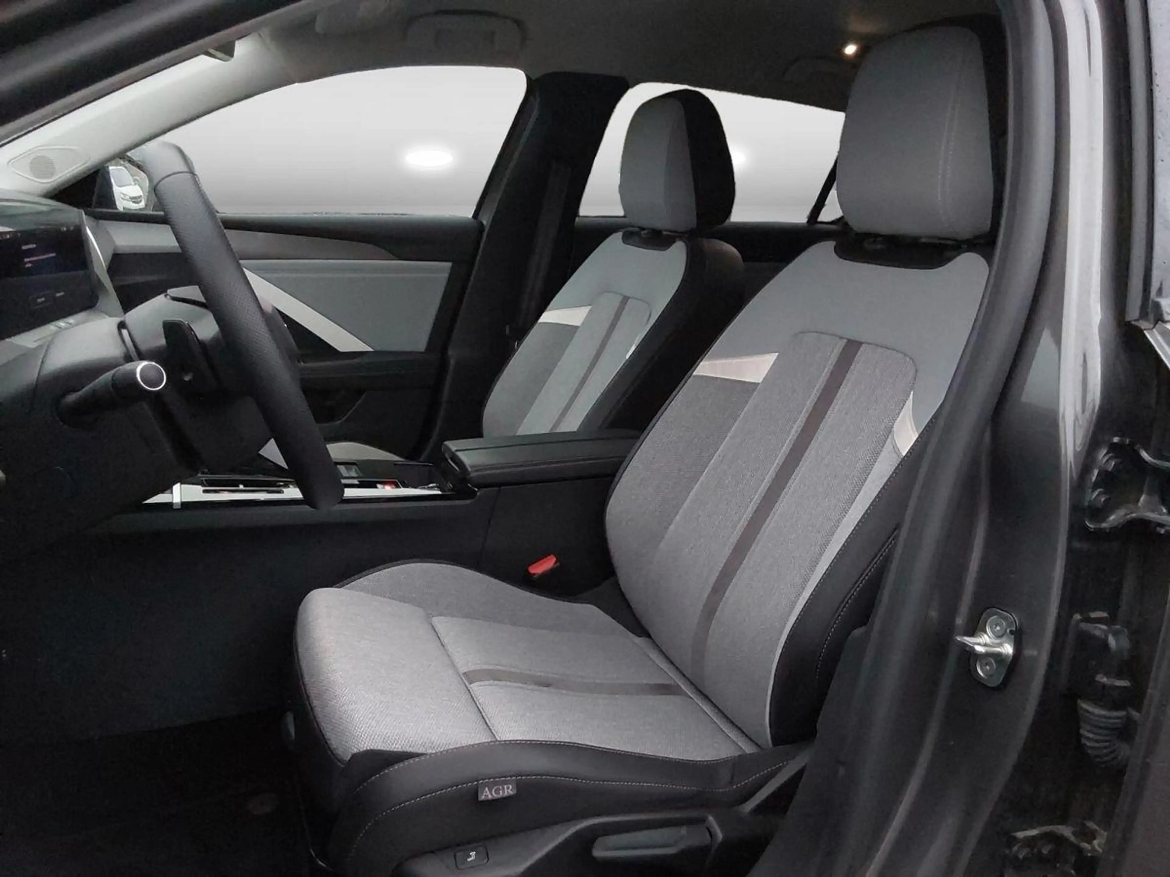Opel Astra Sports Tourer Elegance *RFK*AHK*BTH*uvm. — photo 6