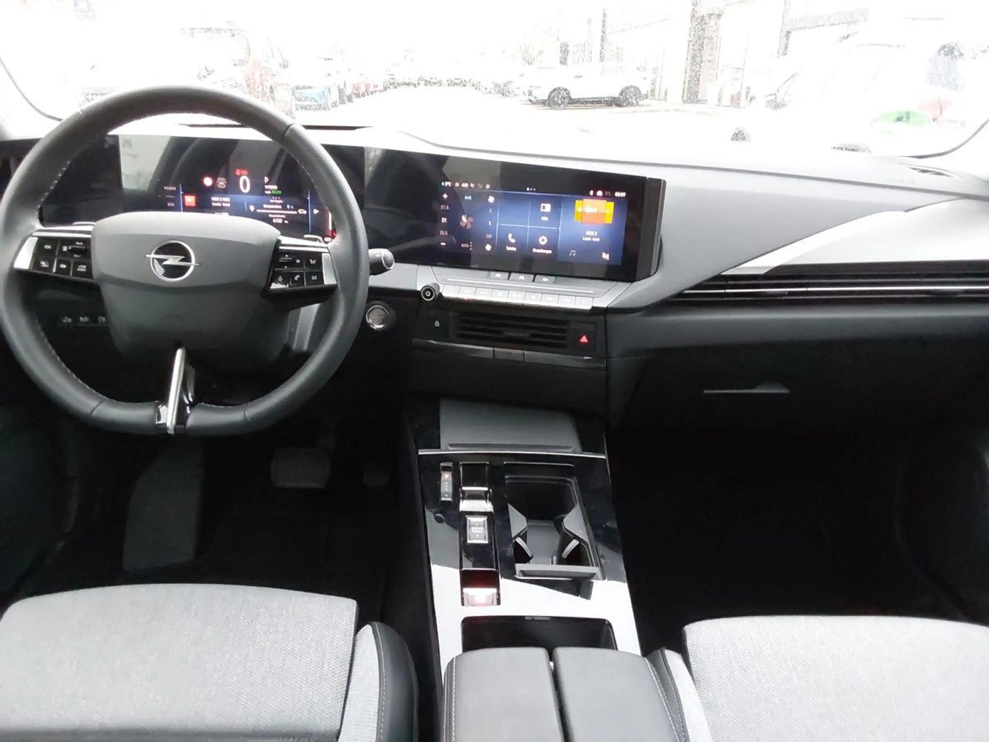 Opel Astra Sports Tourer Elegance *RFK*AHK*BTH*uvm. — photo 10