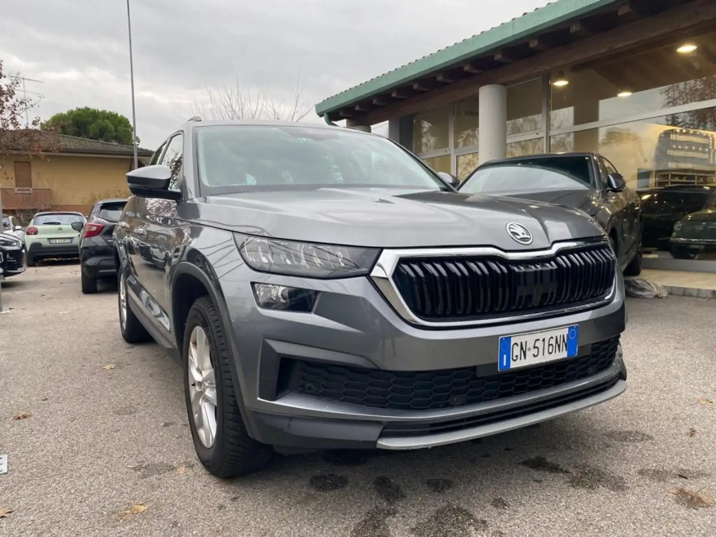 Skoda Kodiaq 2.0 TDI EVO SCR DSG 7 posti Style 4X4 Grigio - 1