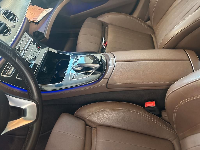 Mercedes-Benz E 220 d Combi Exclusive 2.0 CDI 143.0kW 9-G — photo 4