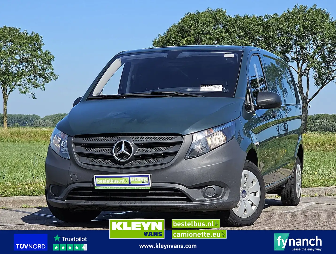 Mercedes-Benz Vito 111 Groen - 1