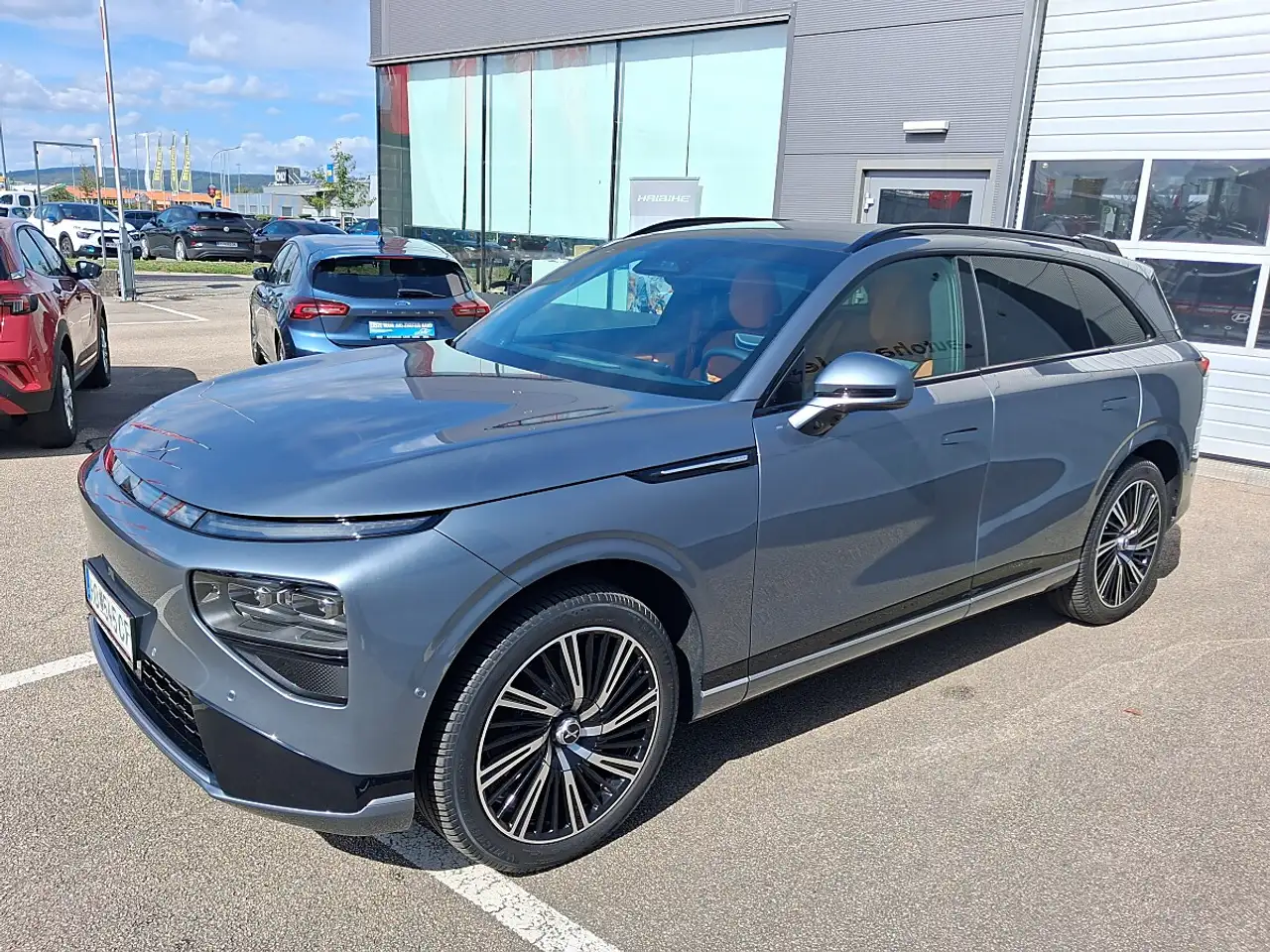 XPENG G9