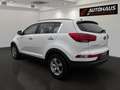 Kia Sportage Titan 1,7 CRDi 2WD | 1.BESITZ | GUTE AUSSTATTUNG | Weiß - thumbnail 3