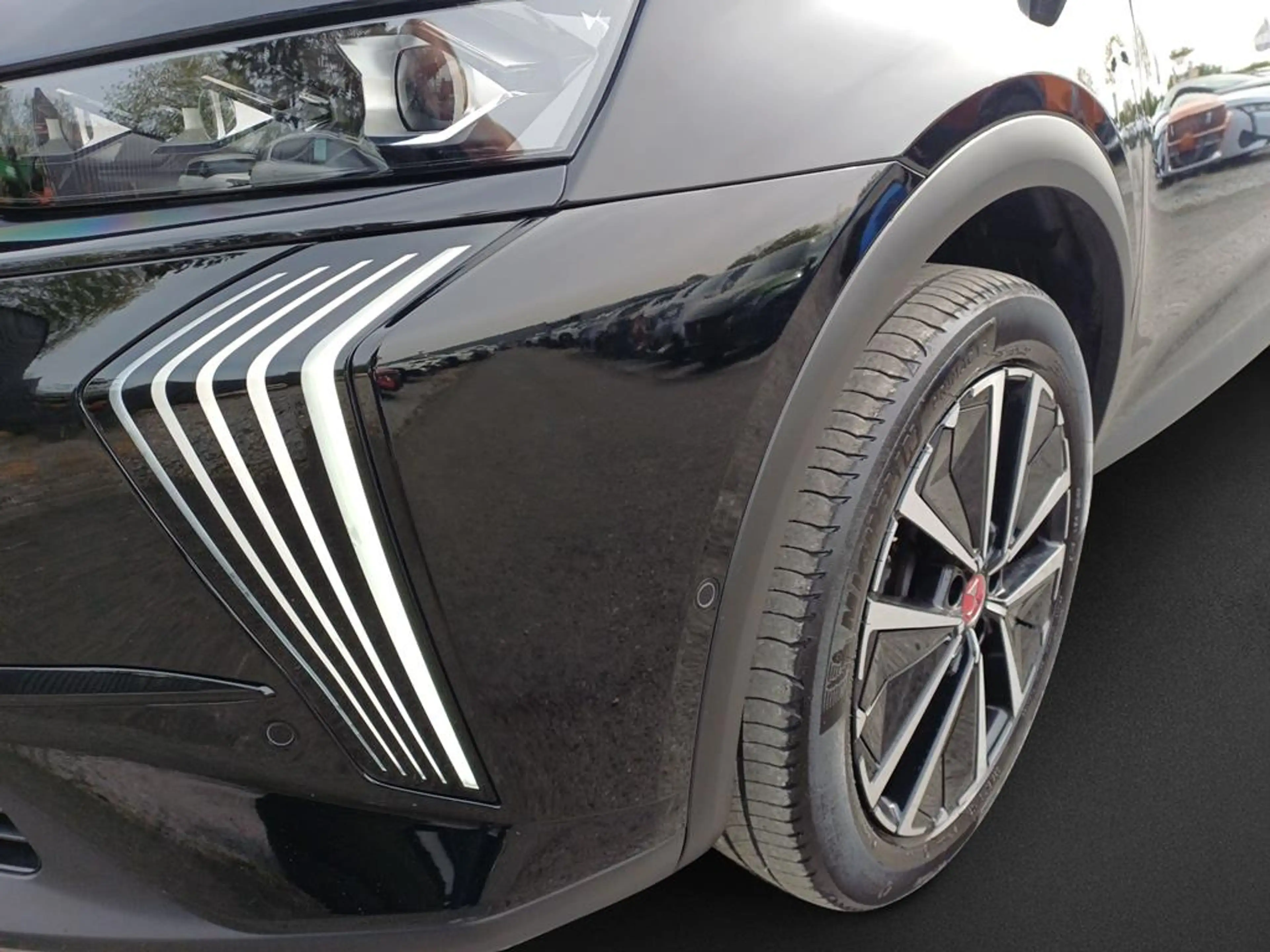 DS Automobiles DS 7 Performance Line+ Blue HDI 130 — photo 10
