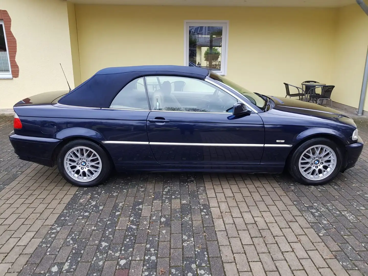 BMW 323 Ci Blau - 1
