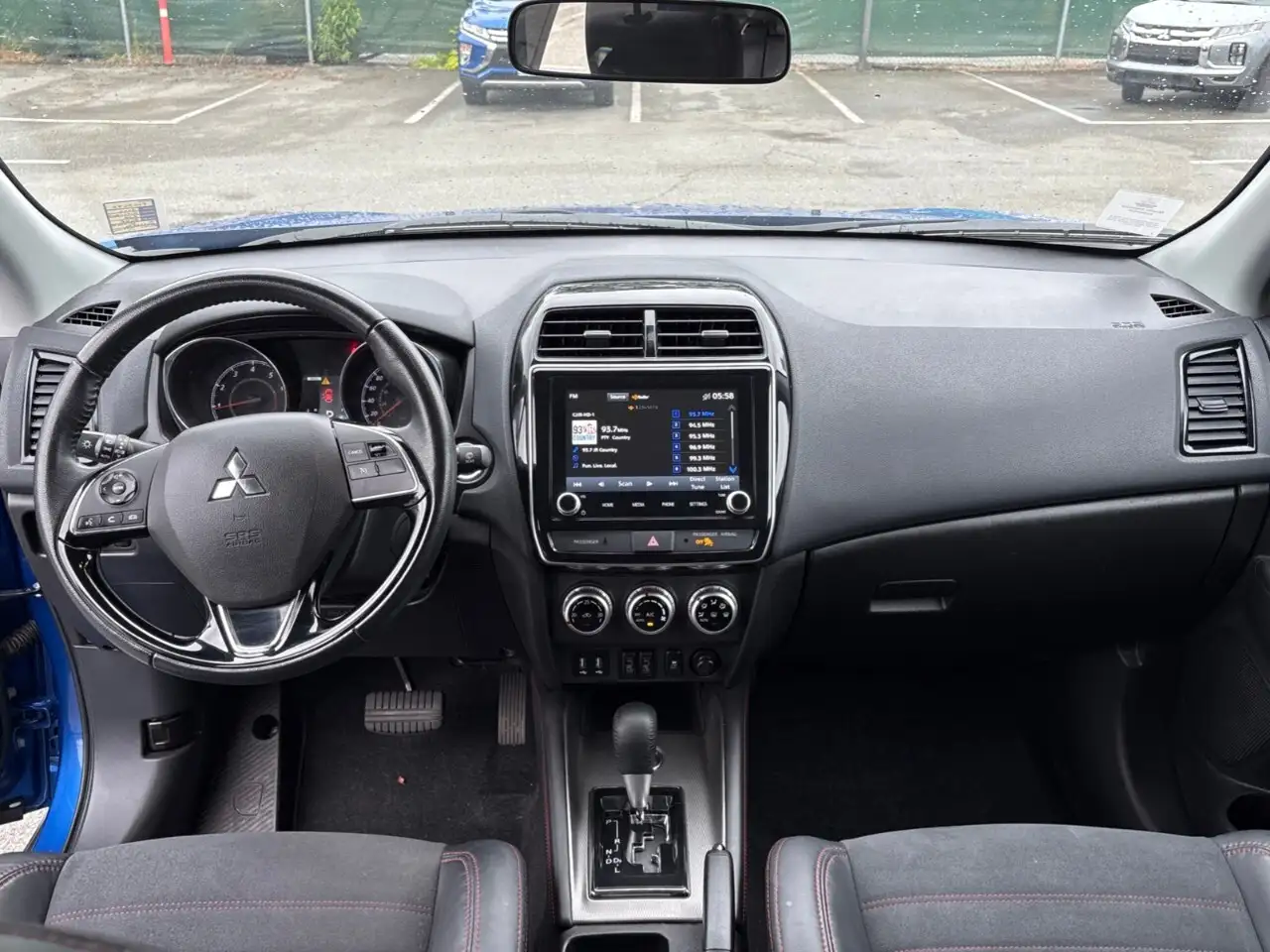 Mitsubishi RVR снимка Mitsubishi RVR