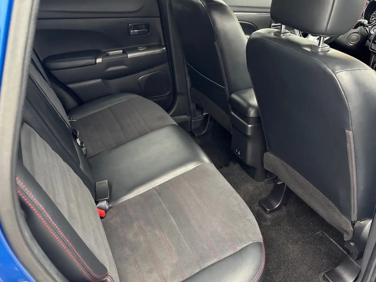 Mitsubishi RVR снимка Mitsubishi RVR