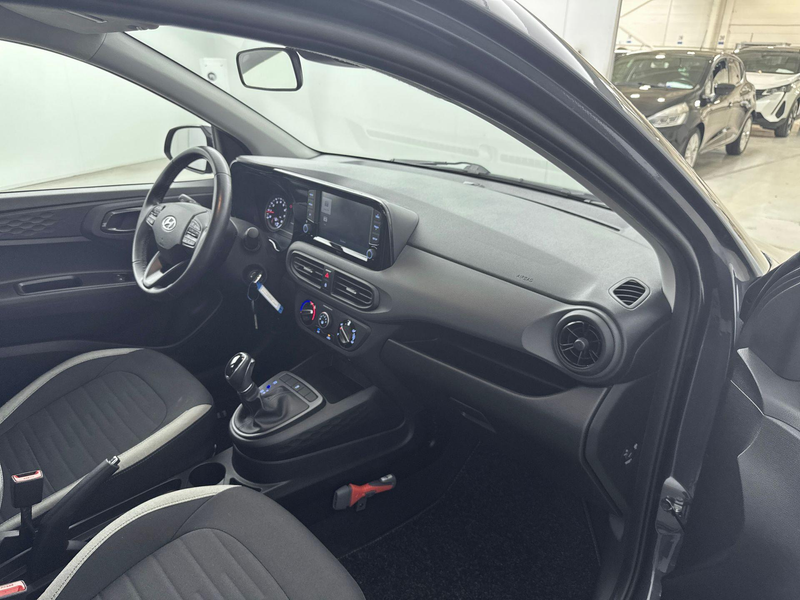 Hyundai i10 1.0 Comfort 5-zits Aut. | Apple Carplay | Android — photo 9