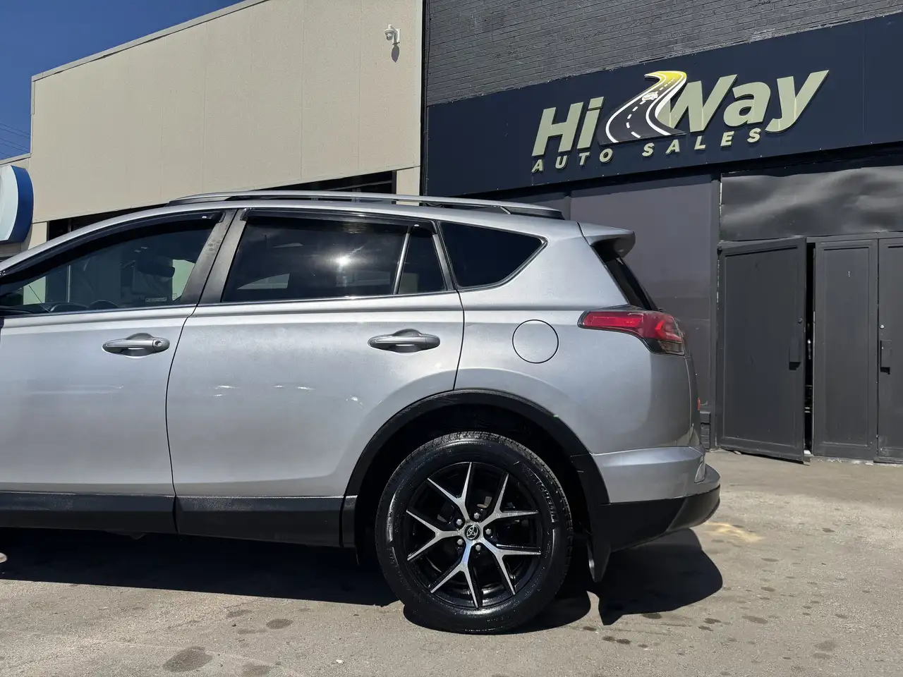 Toyota RAV 4 снимка Toyota RAV 4