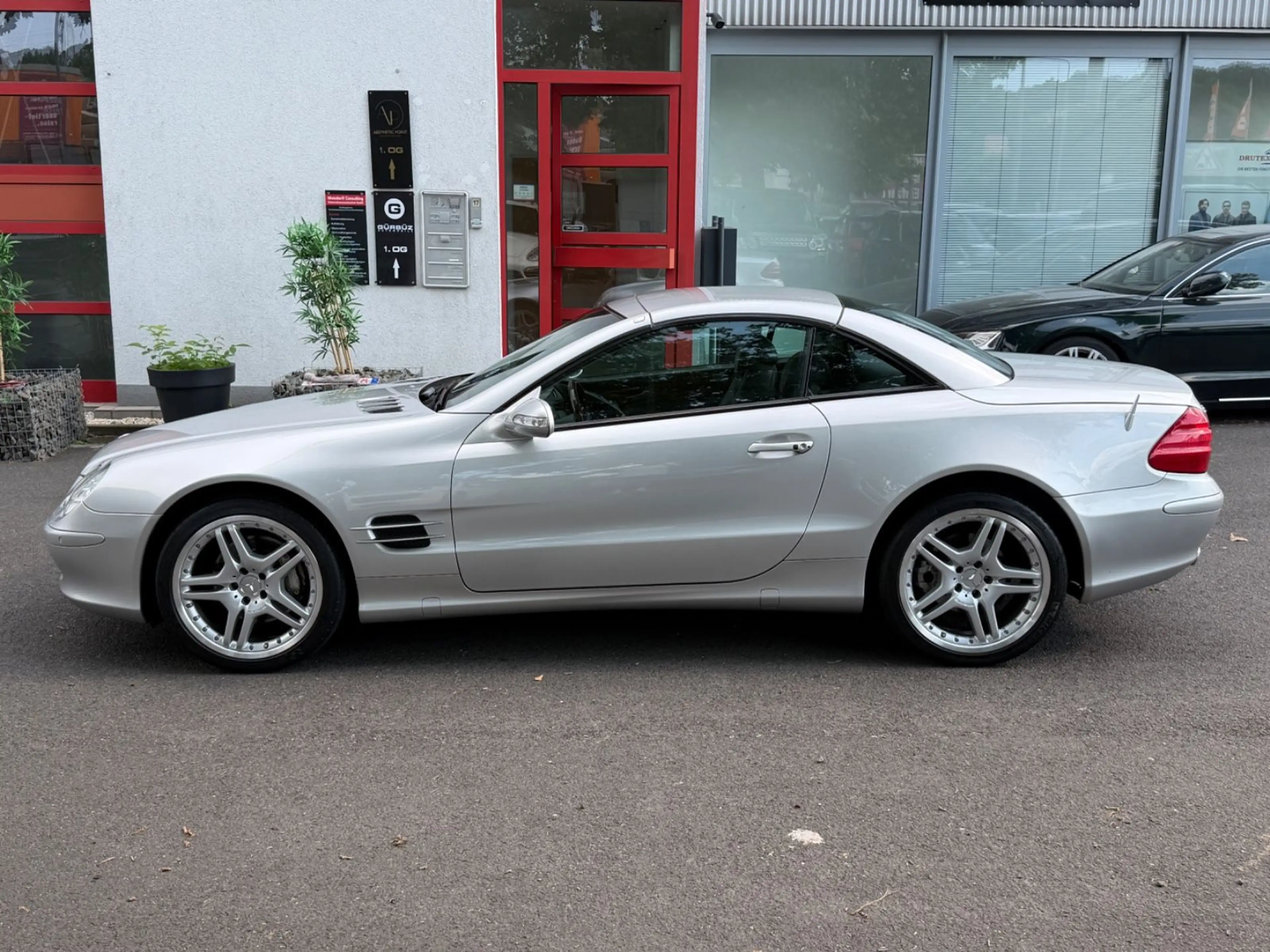 Mercedes-Benz SL 500 Roadster NAVI~LEDER~XENON~BOSE~PDC~EU4 — photo 5
