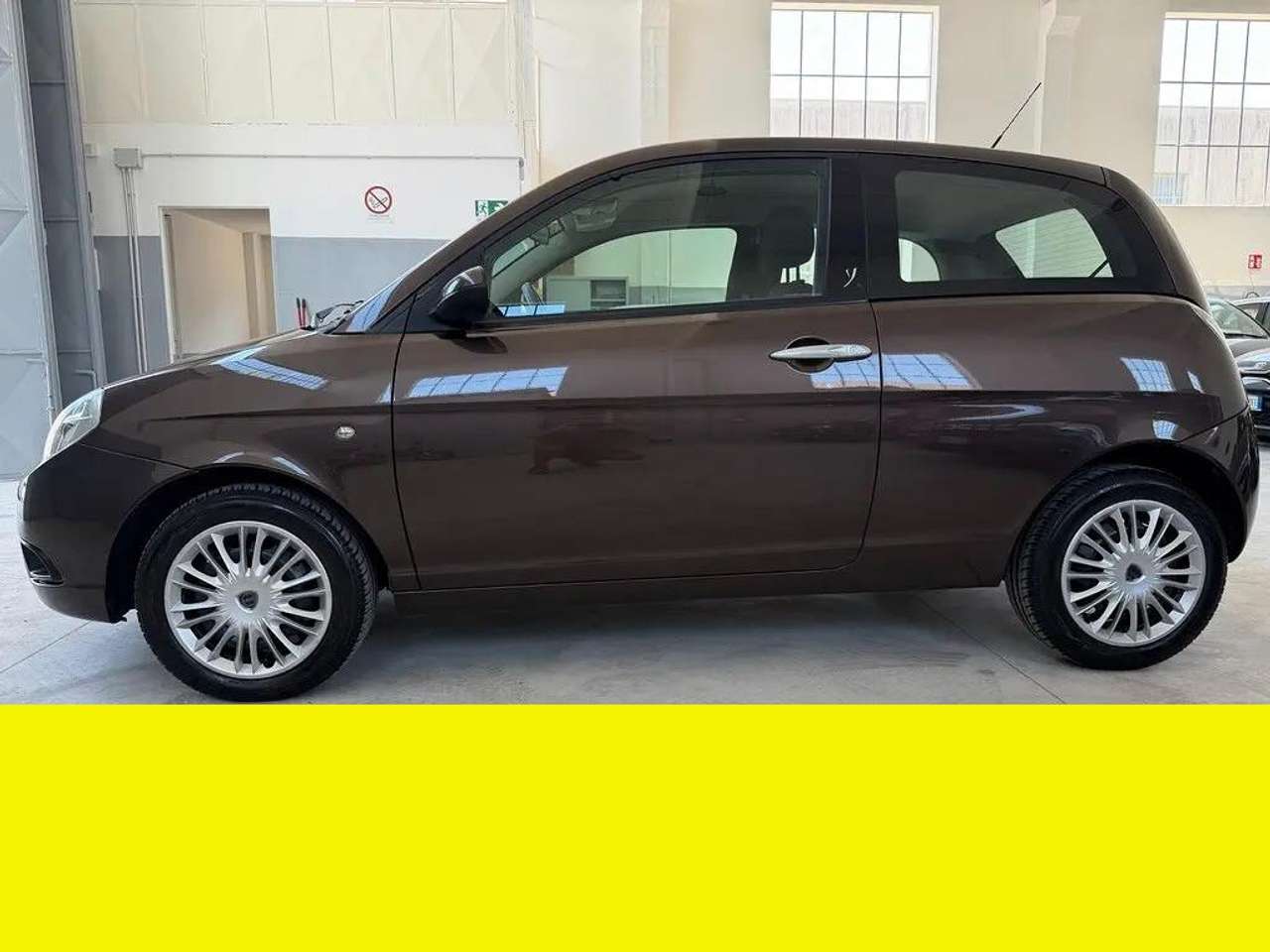 Lancia Ypsilon