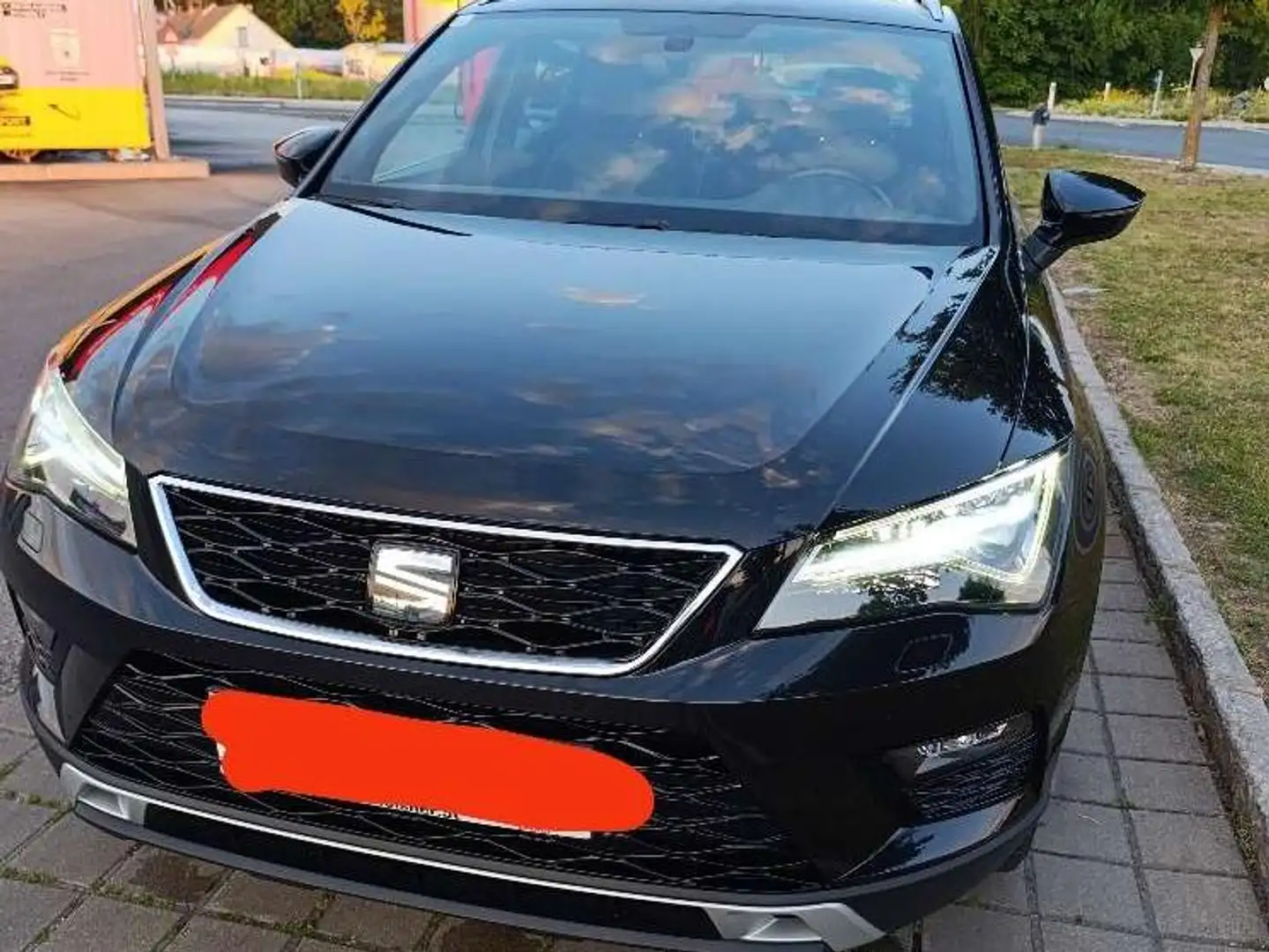 SEAT Ateca Ateca 1,5 Xcellence ACT TSI DSG Xcellence Schwarz - 2