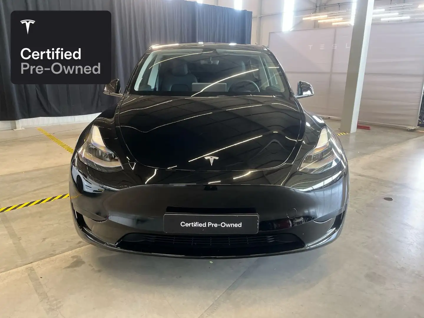 Tesla Model Y Rear-Wheel Drive “Certified Pre-Owned” Zwart - 2