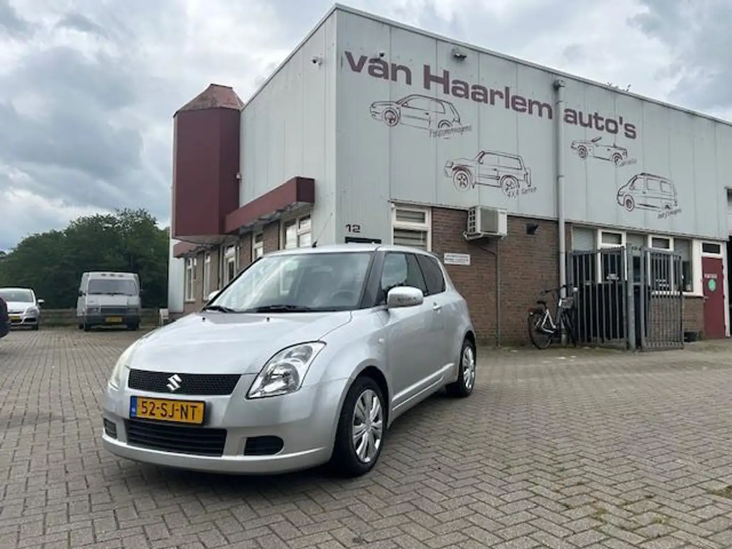 Suzuki Swift 1.3 GLS Grigio - 1