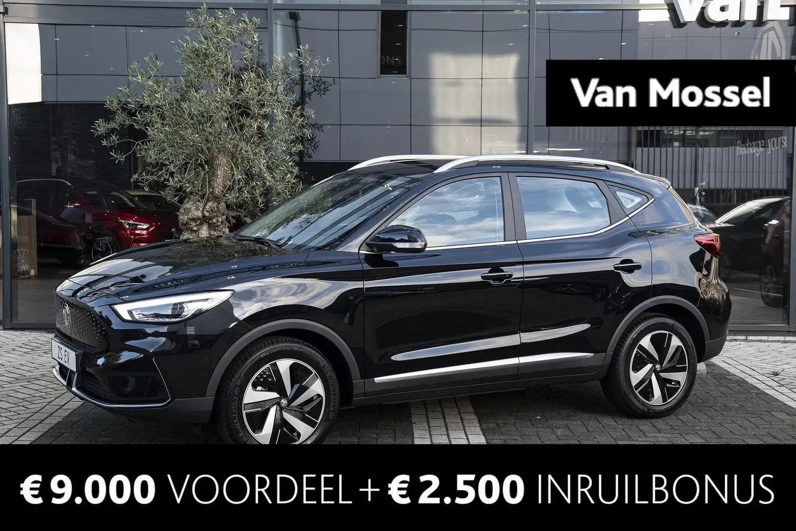 MG ZS EV Standard Range Comfort 51 kWh Nu Vanaf €28.150, Zwart - 1