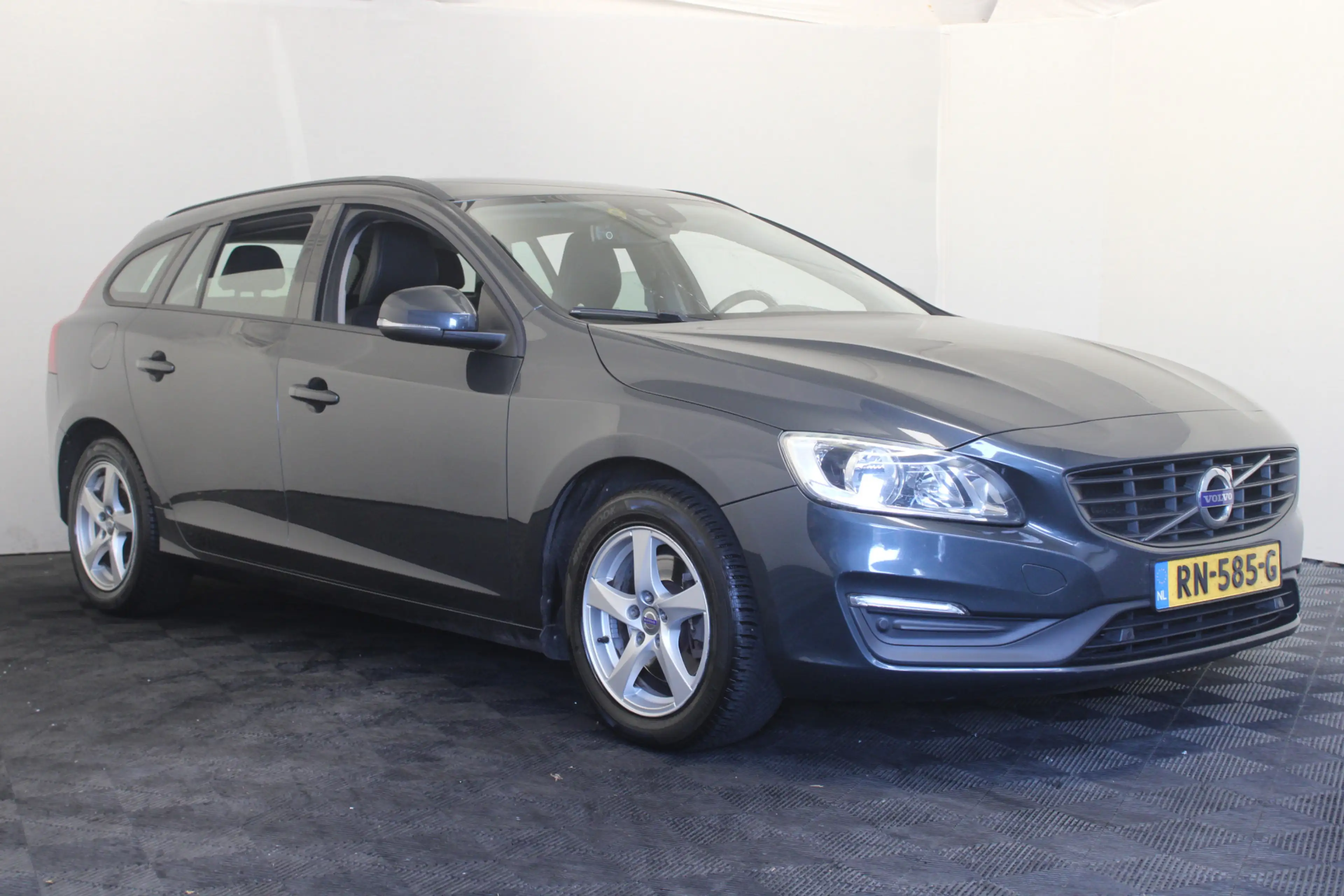 Volvo V60 2.0 D3 Summum |Navi|Stoelverw.| — photo 5