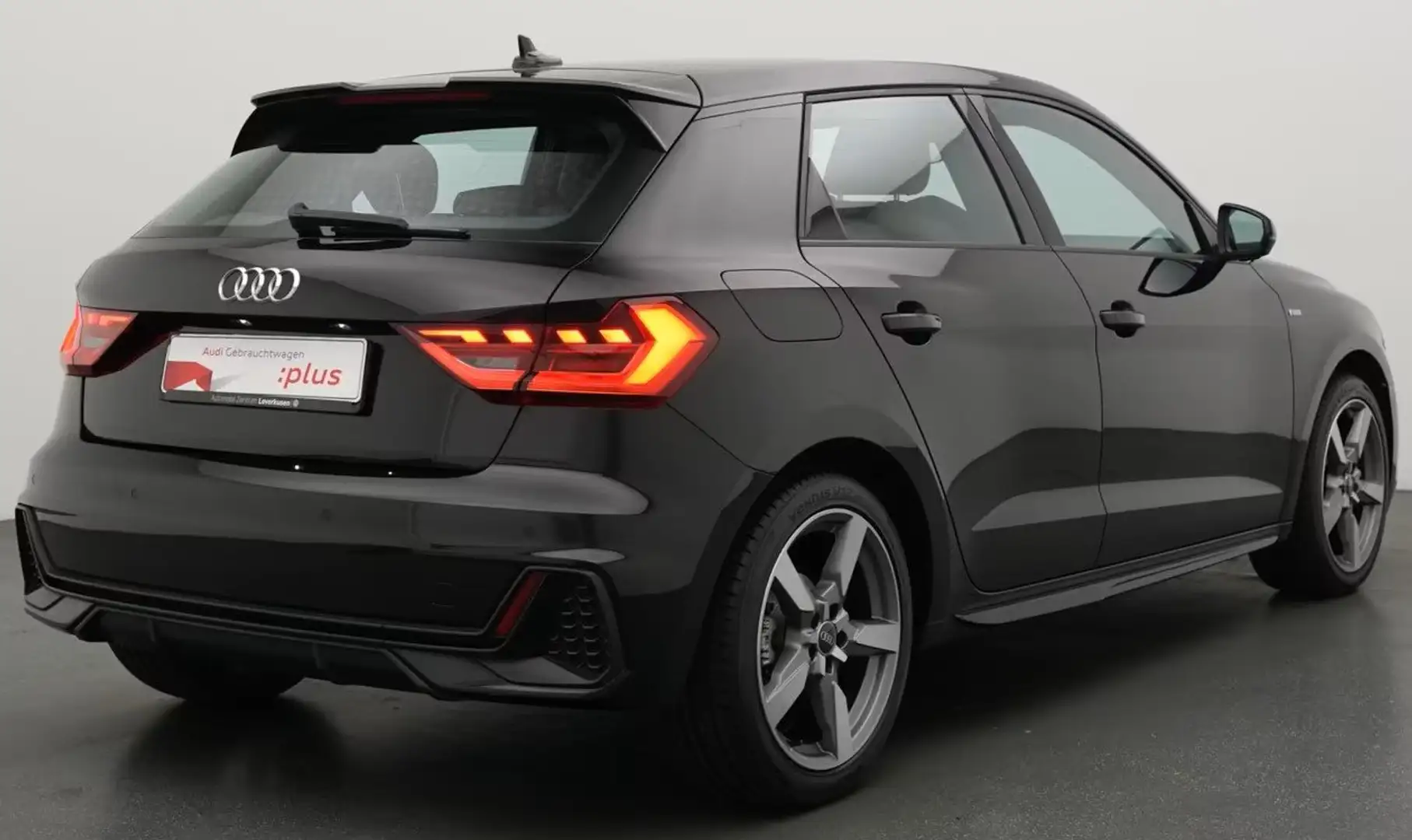 Audi A1 A1 Sportback 35 1.5 tfsi S Line s-tronic 2022 Schwarz - 2