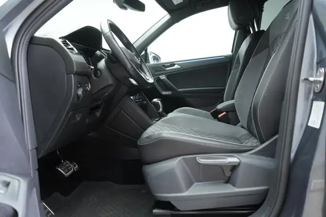 Volkswagen Tiguan Allspace view 10