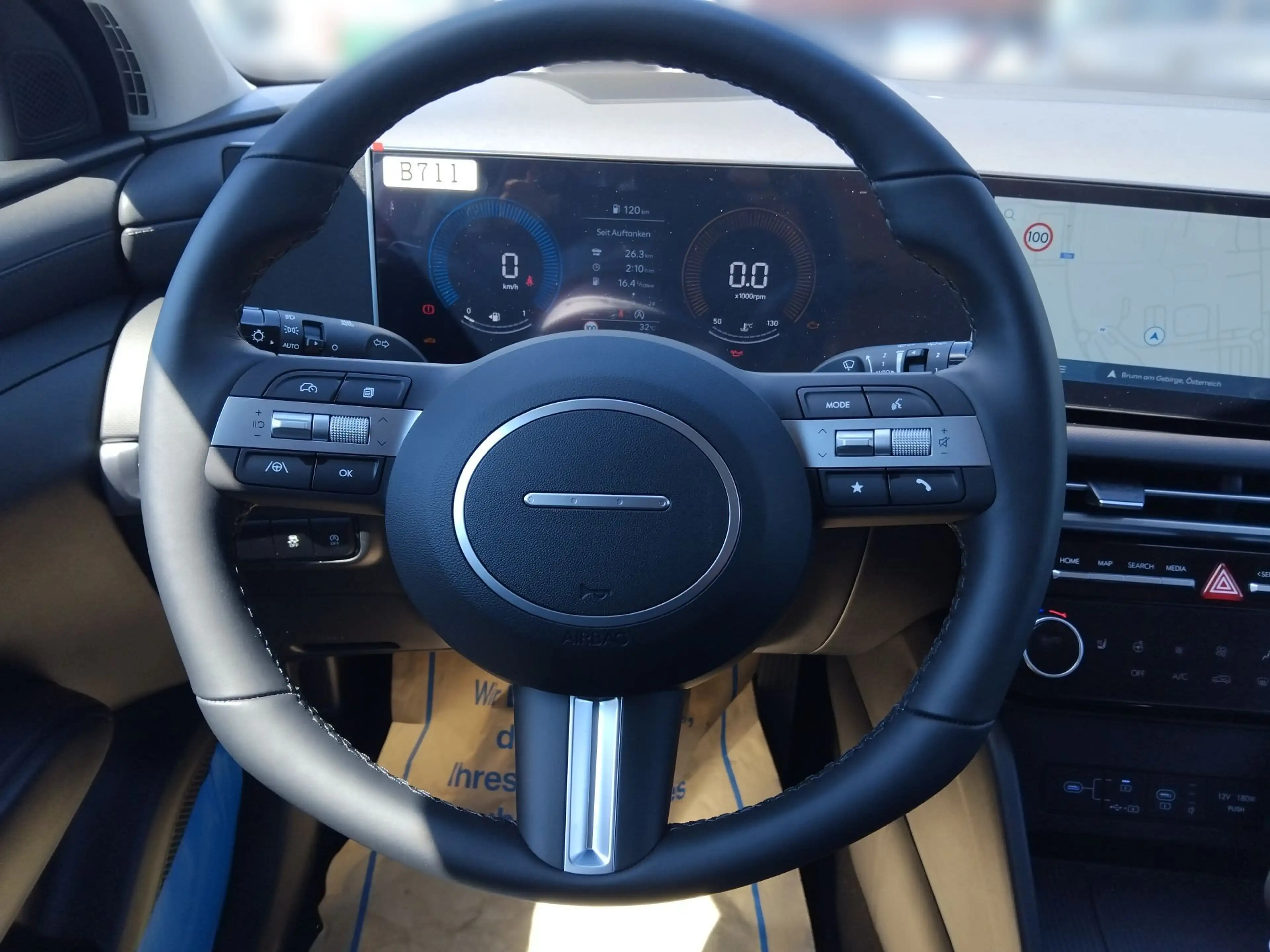 Hyundai TUCSON Tucson NX4 GO 1,6 T-GDi 2WD NAVI+RFK+ASSIST+CARP — photo 12
