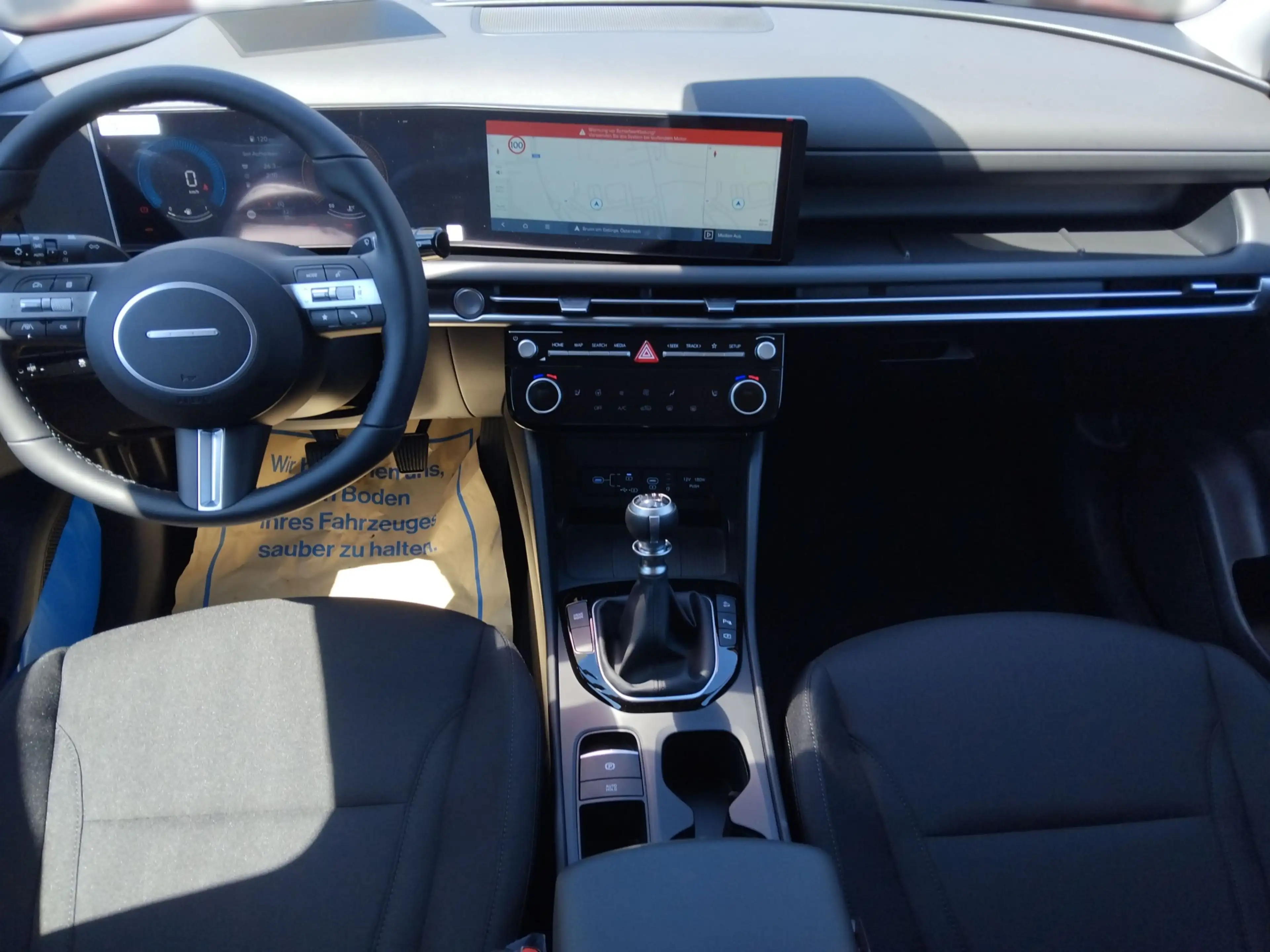 Hyundai TUCSON Tucson NX4 GO 1,6 T-GDi 2WD NAVI+RFK+ASSIST+CARP — photo 14