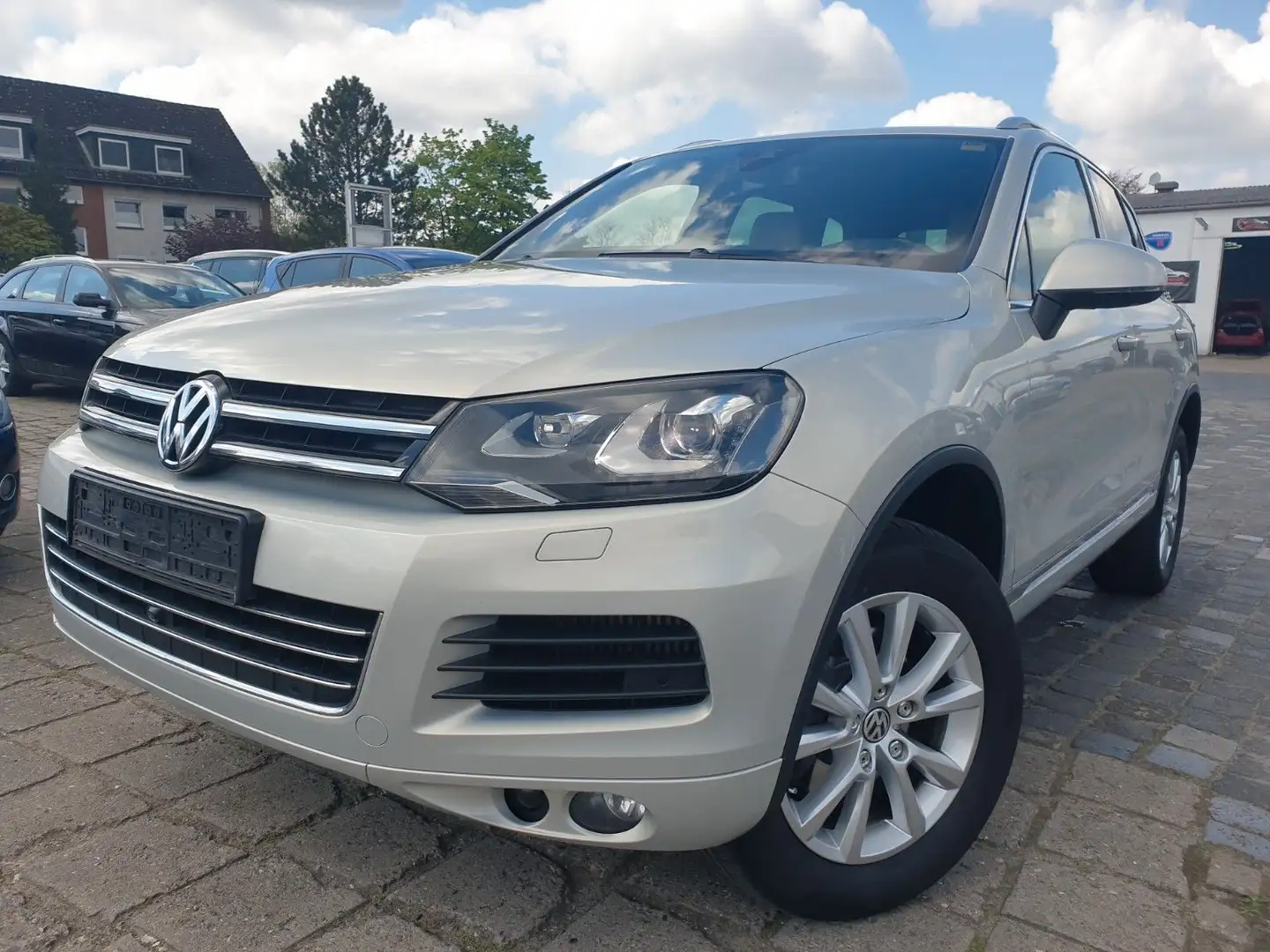 Volkswagen Touareg V6 TDI BMT*Exclusive*360*Leder*Luftfeder Silber - 1