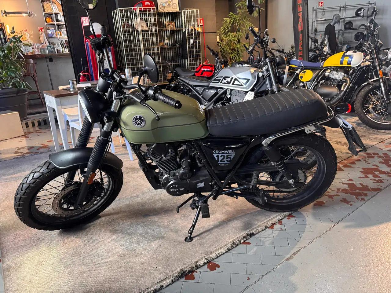 Brixton Cromwell 125