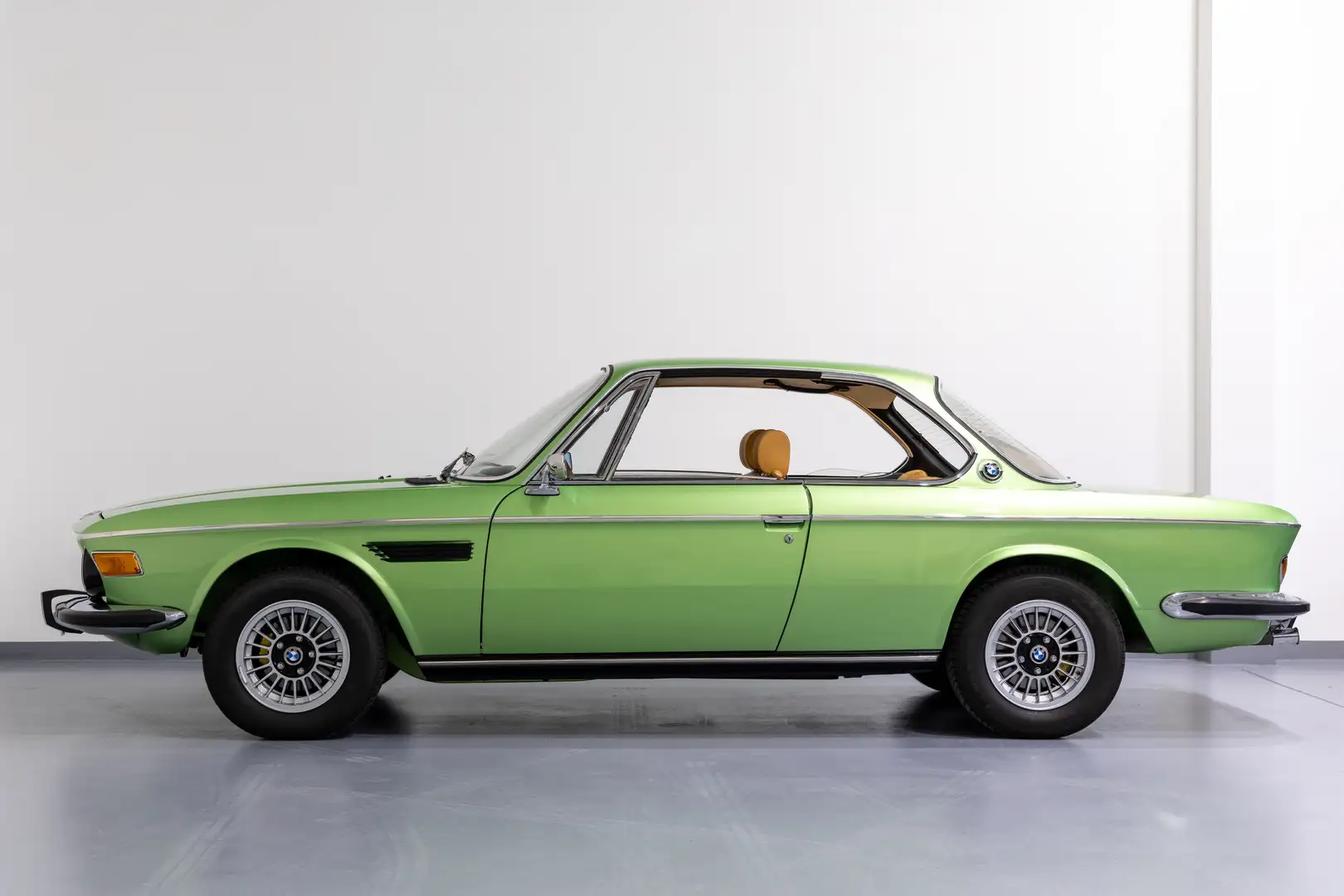 BMW E9 2500 CSA bemerkenswert restauriert Verde - 2
