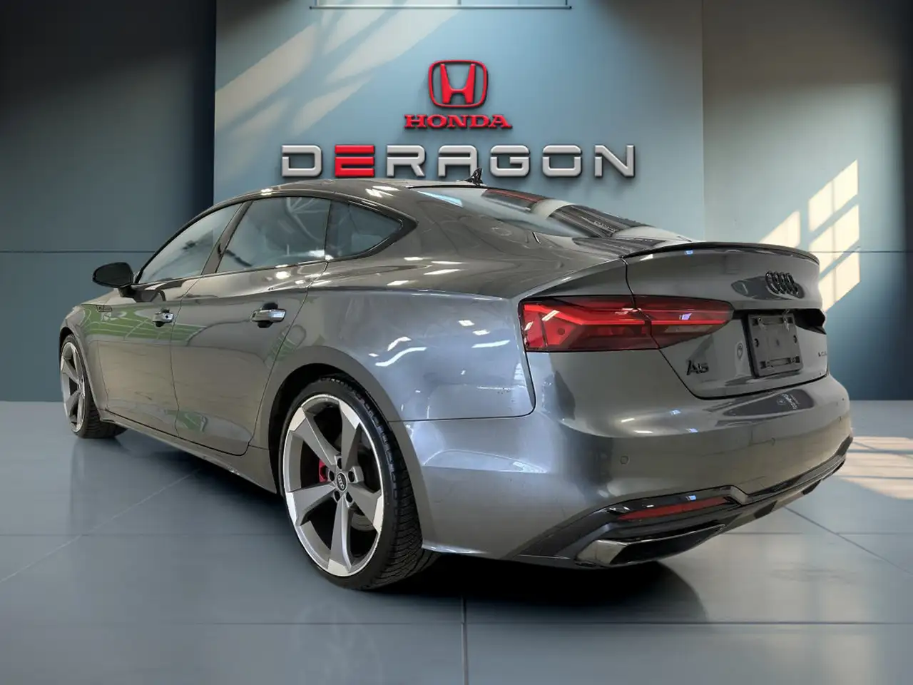 Audi A5 снимка Audi A5
