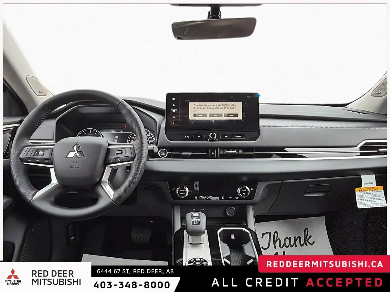 Mitsubishi Outlander снимка Mitsubishi Outlander