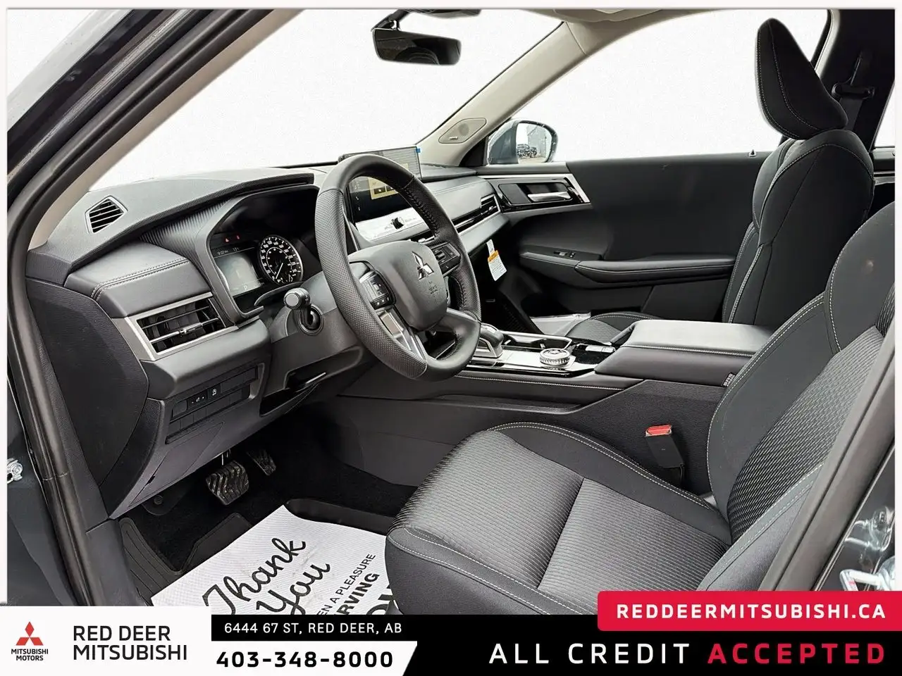 Mitsubishi Outlander снимка Mitsubishi Outlander