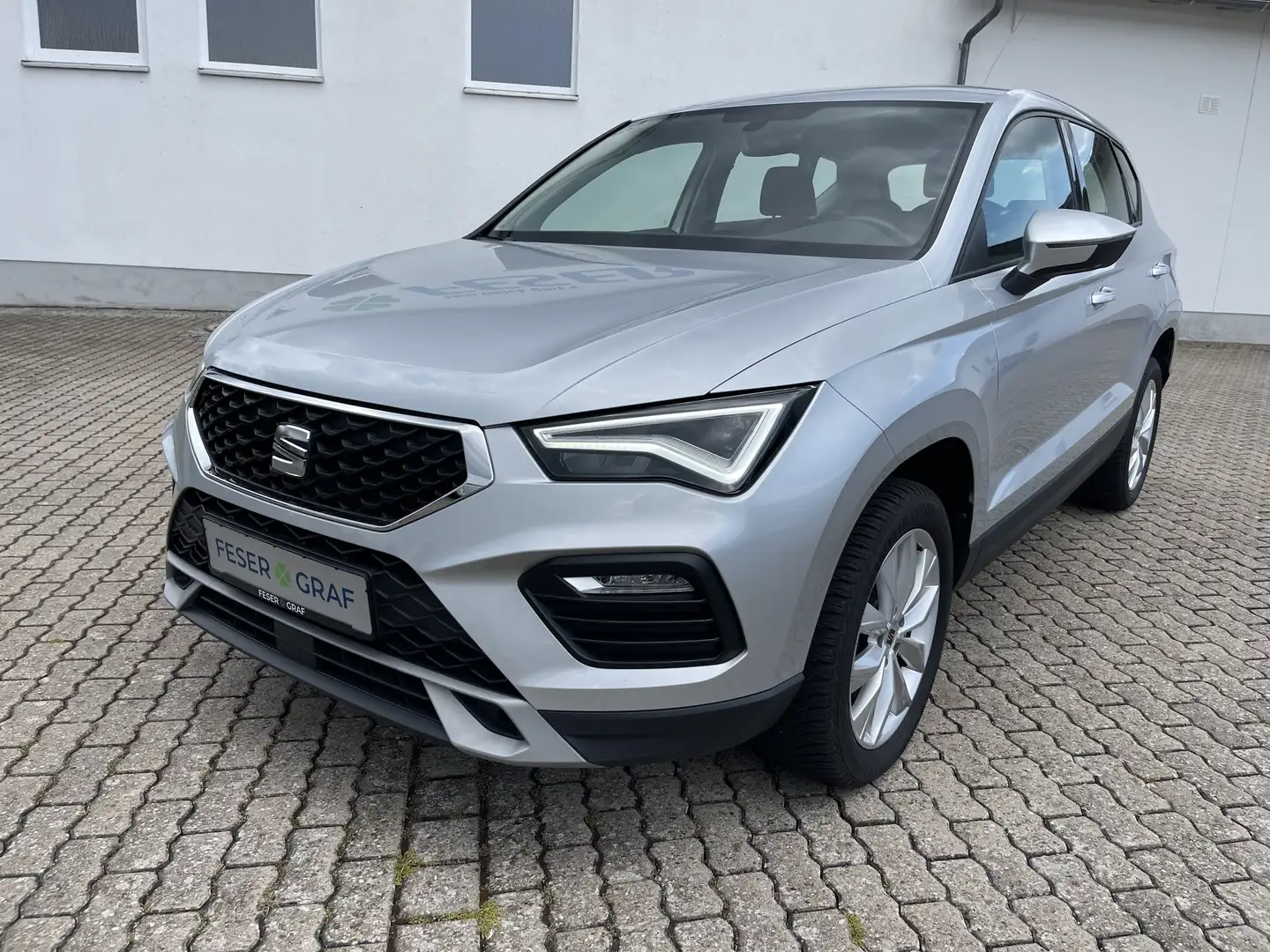SEAT Ateca Style 1.5 TSI AHK LED NAVI SHZ+LHZ Silber - 2