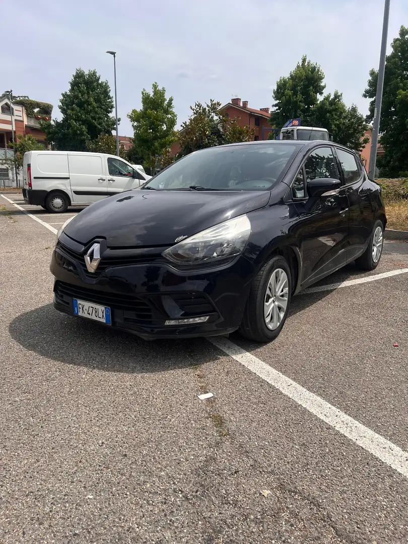 Renault Clio 5p 1.2 Duel 75cv - 1