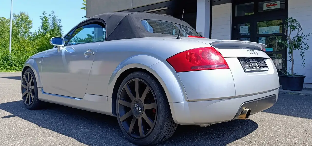 Audi TT 1.8 T Roadster (132kW), foto 3
