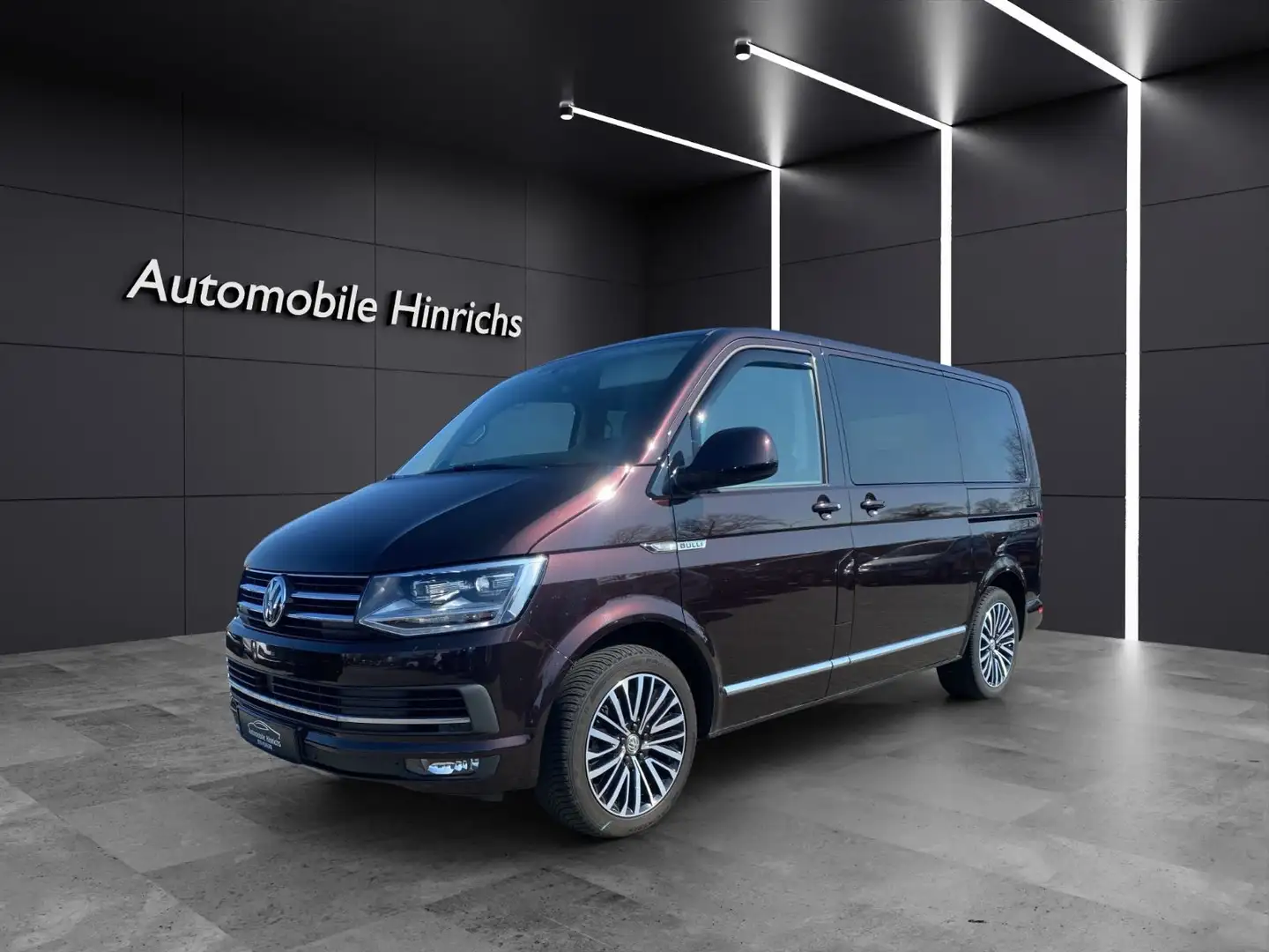 Volkswagen T6 Transporter Bus Multivan Highline Negro - 1