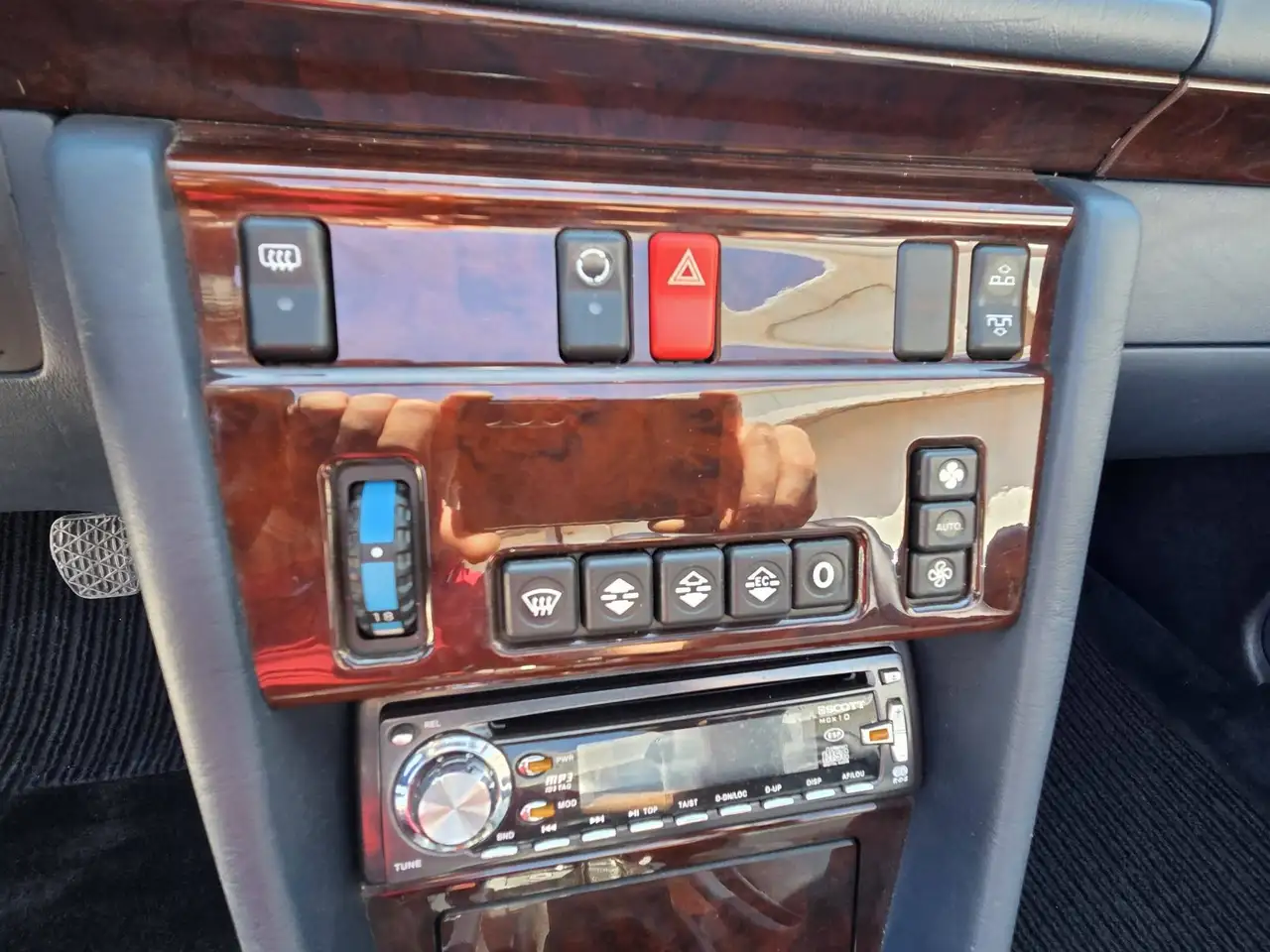 Mercedes-Benz E 200 16V Cabrio A124, foto 10