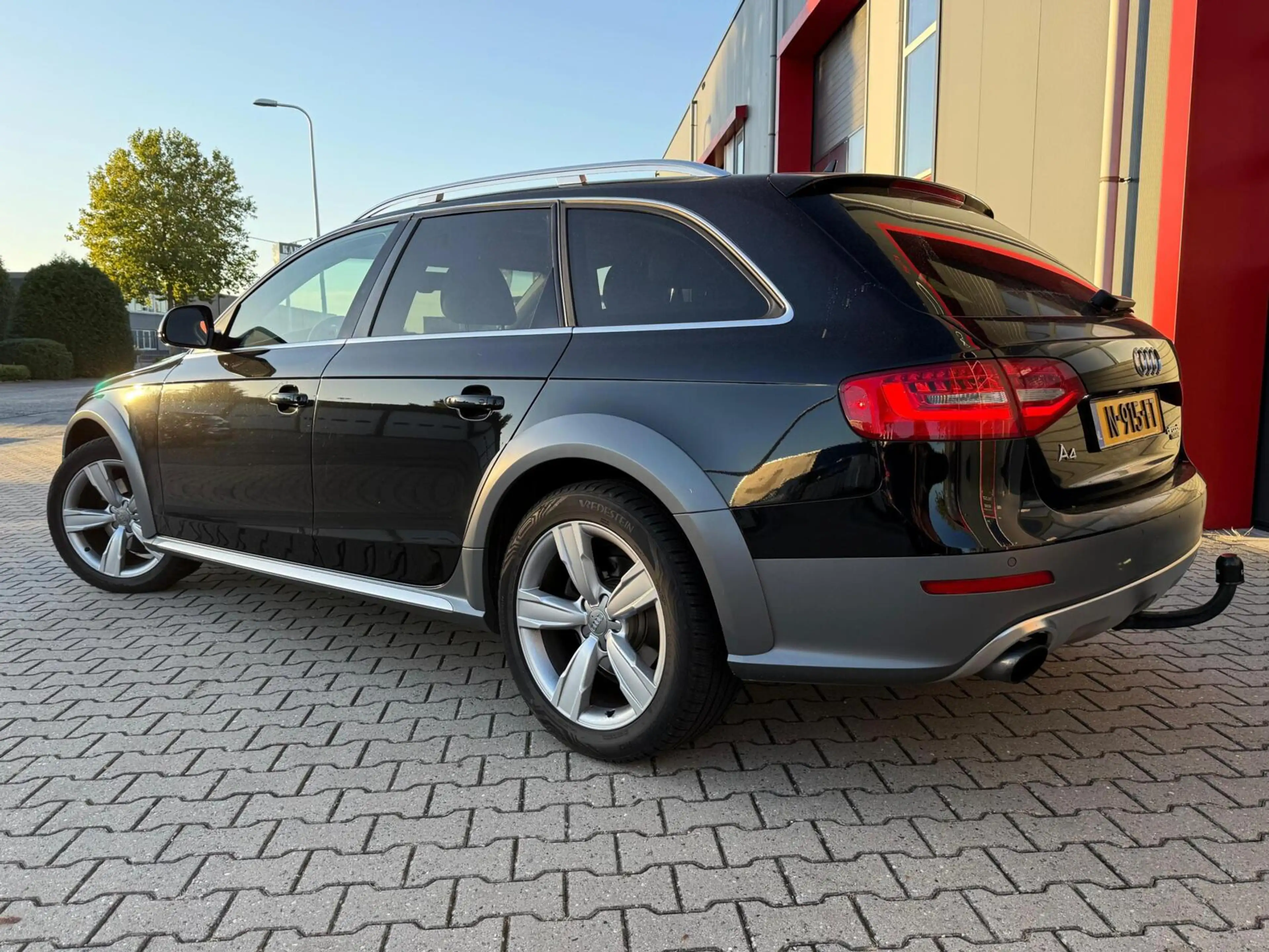 Audi A4 allroad quattro 2.0 TFSI Pro Line Quattro Full Option | Pa — photo 12