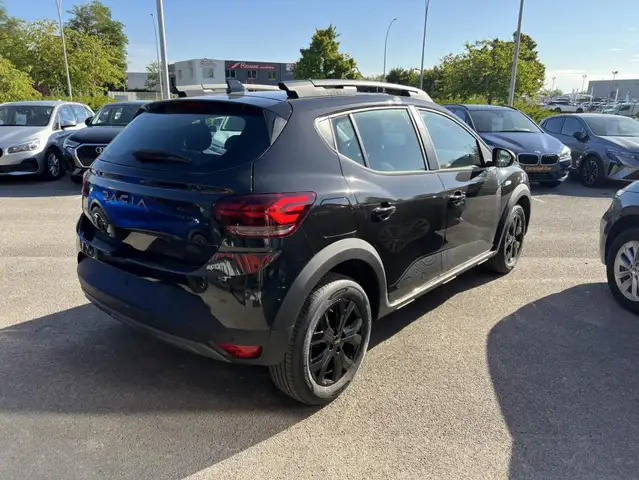 Dacia Sandero view 3
