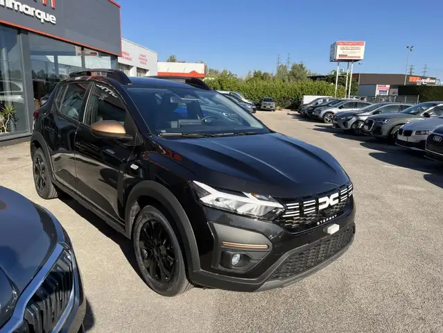 Dacia Sandero view 2