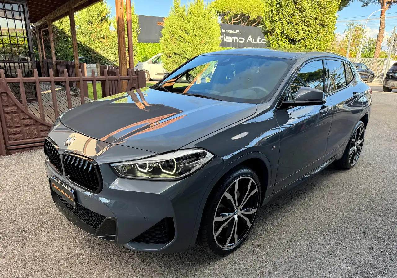 BMW X2